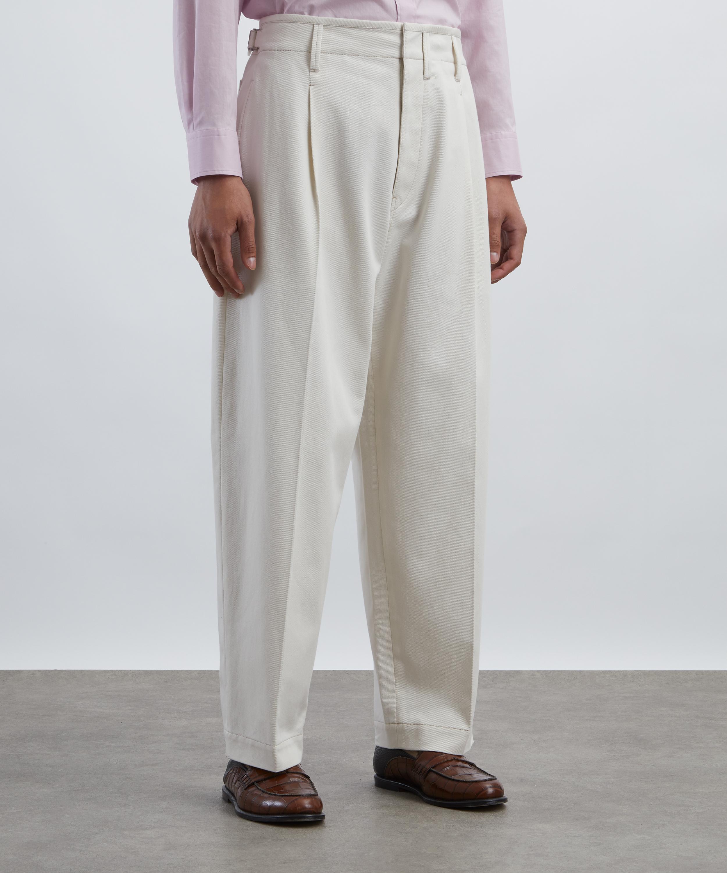Lemaire - Creamy White Pleated Carrot Trousers image number 2