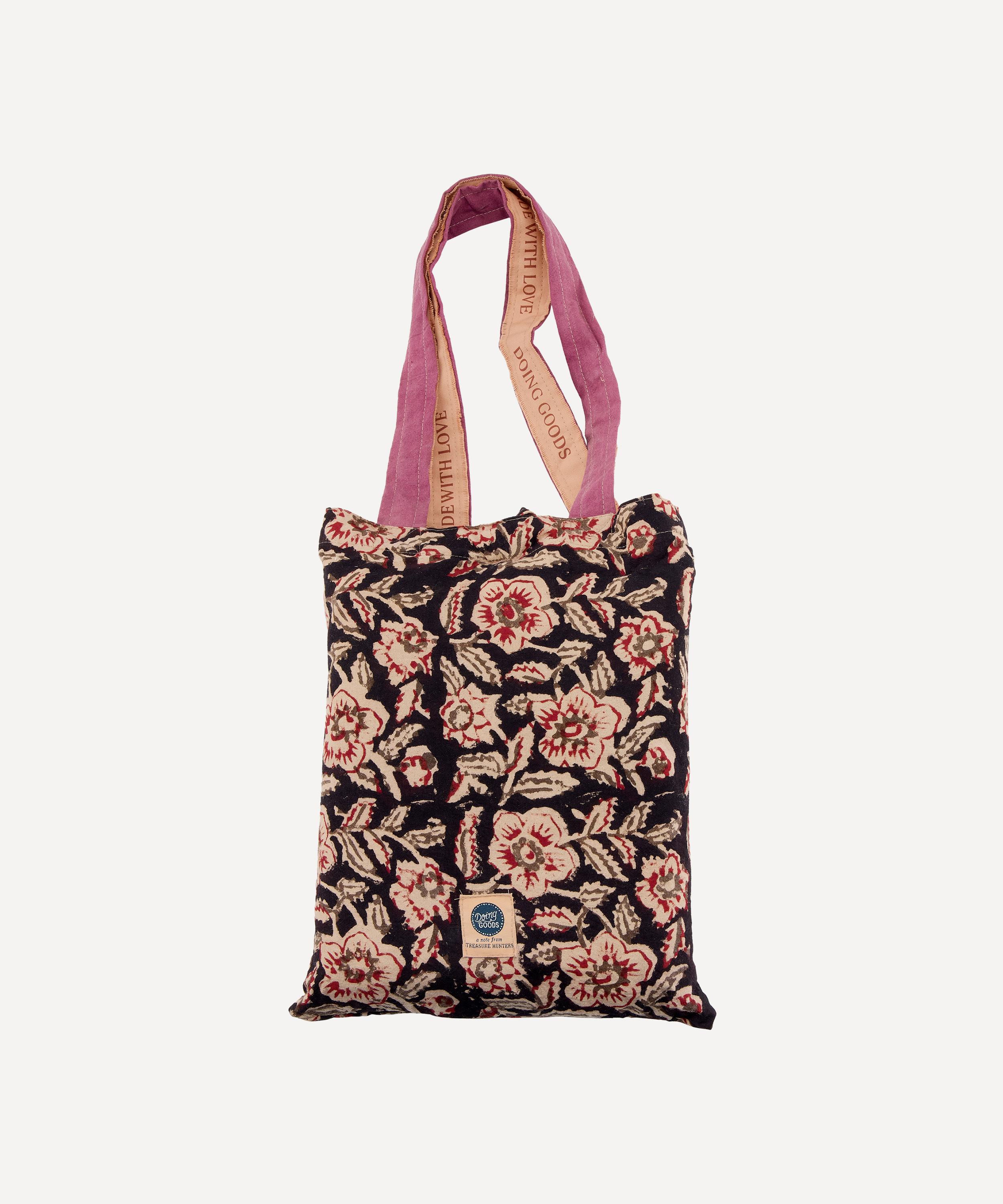 Doing Goods - Maggie Horse Tote Bag Double Throw image number 0