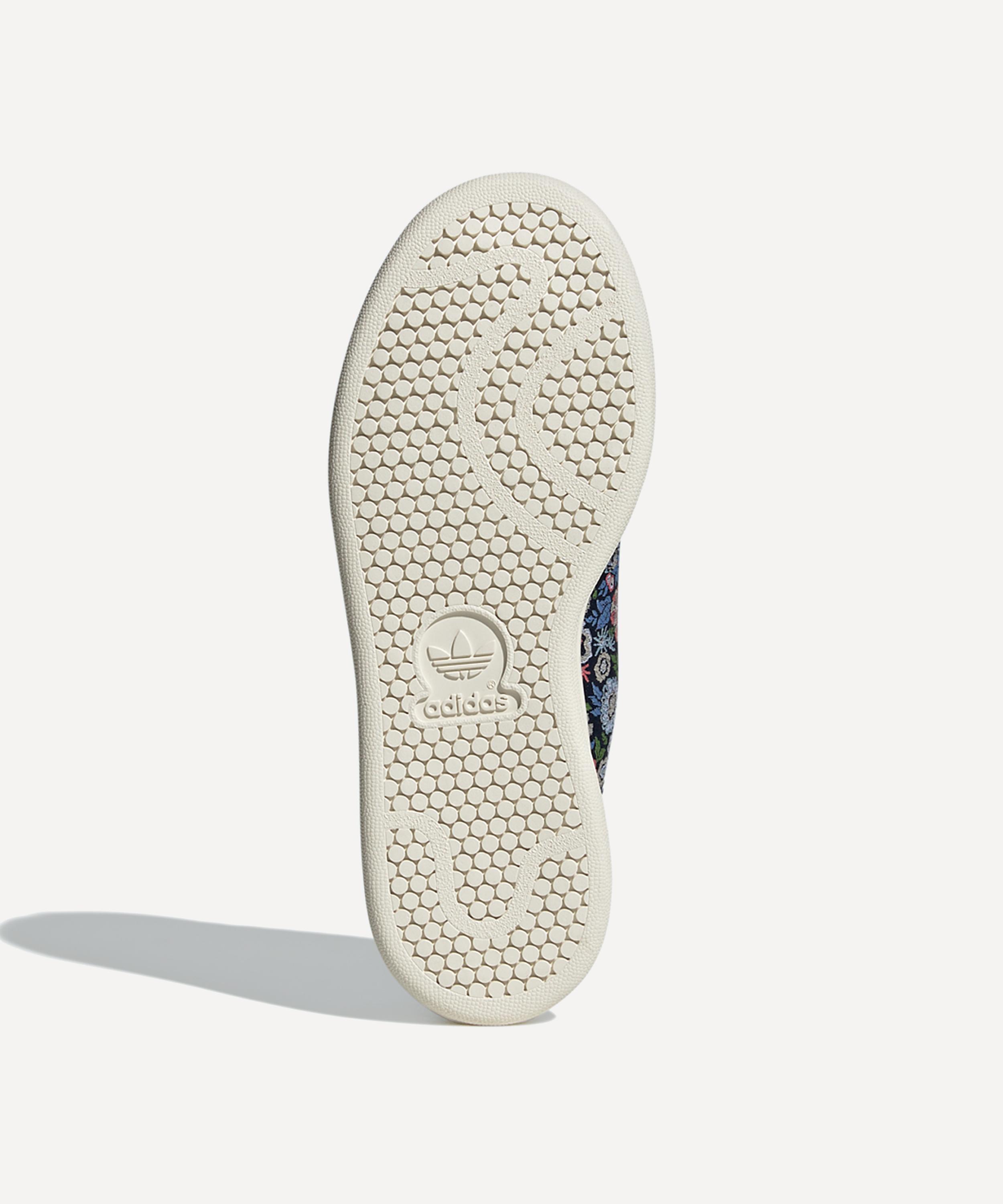 Adidas - x Liberty London Stan Smith Shoes image number 5