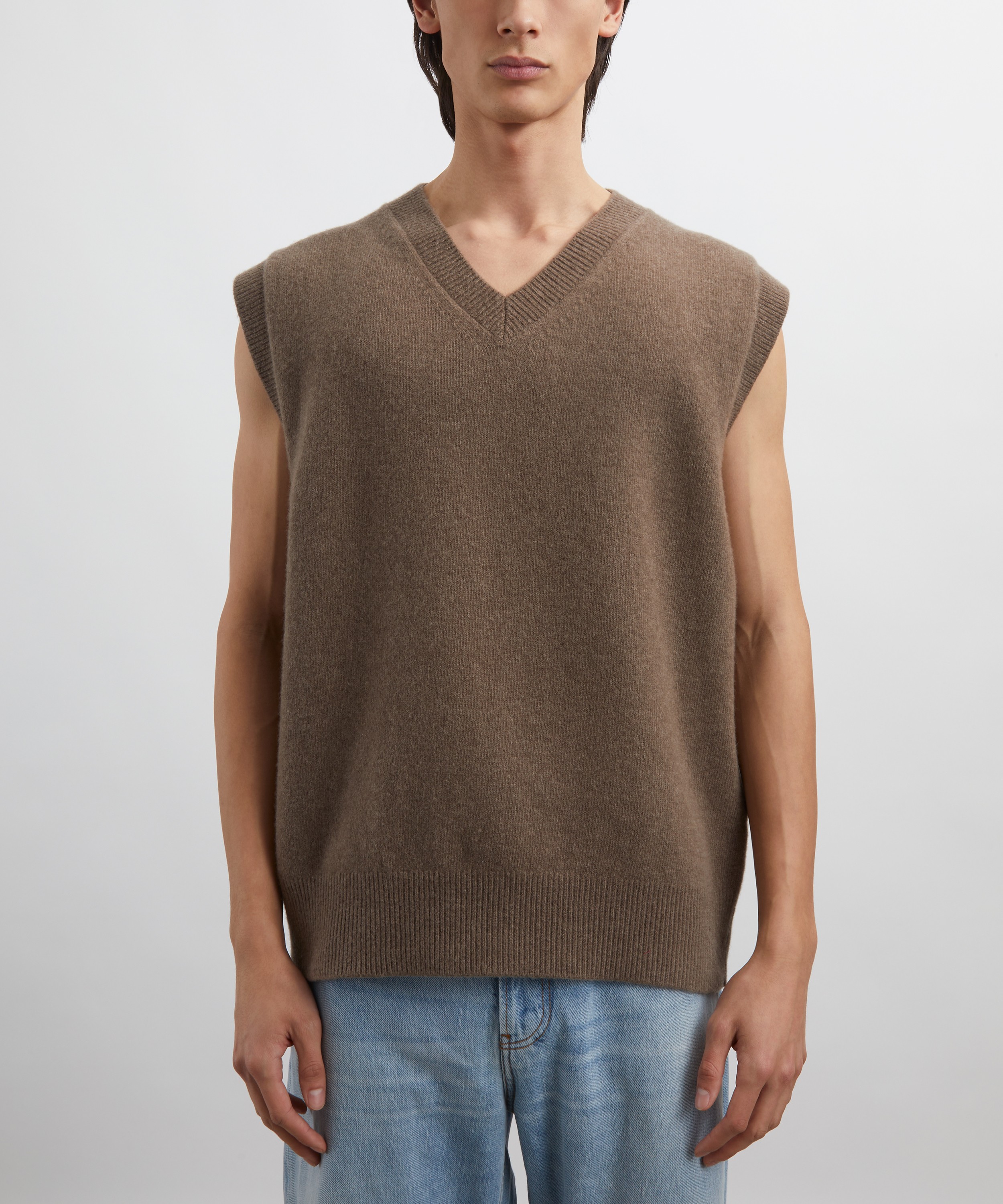 Róhe - Boiled Wool Knitted V-Neck Tank Top image number 2