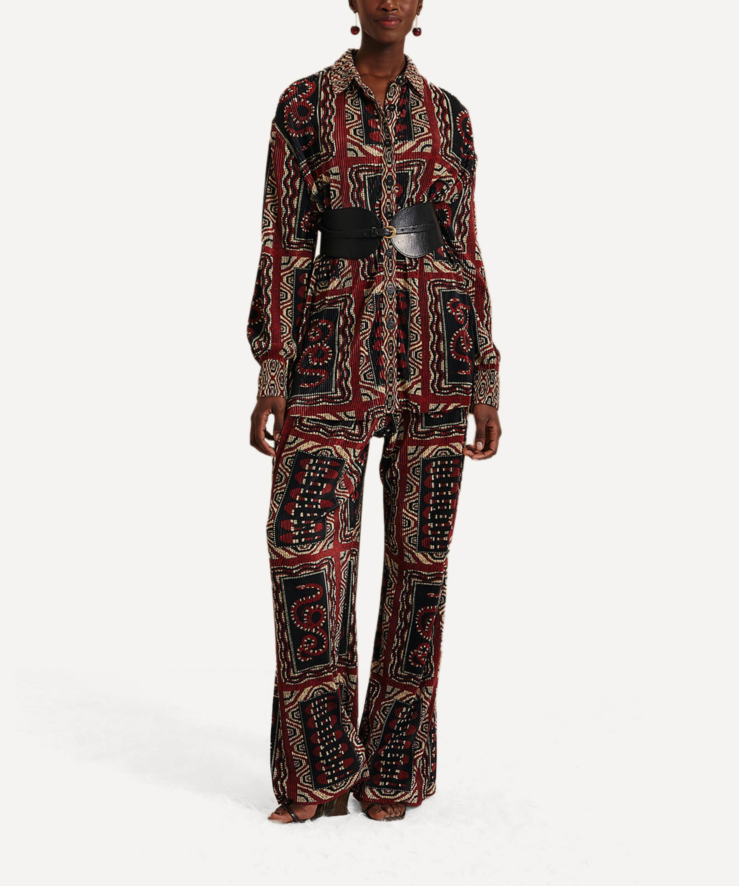 FARM Rio - Black Snake Scarves Pleated Shirt image number 1