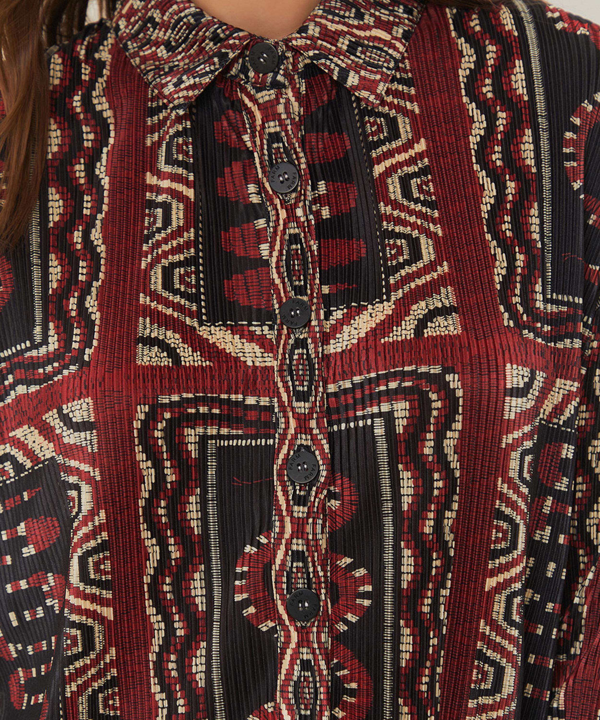 FARM Rio - Black Snake Scarves Pleated Shirt image number 3