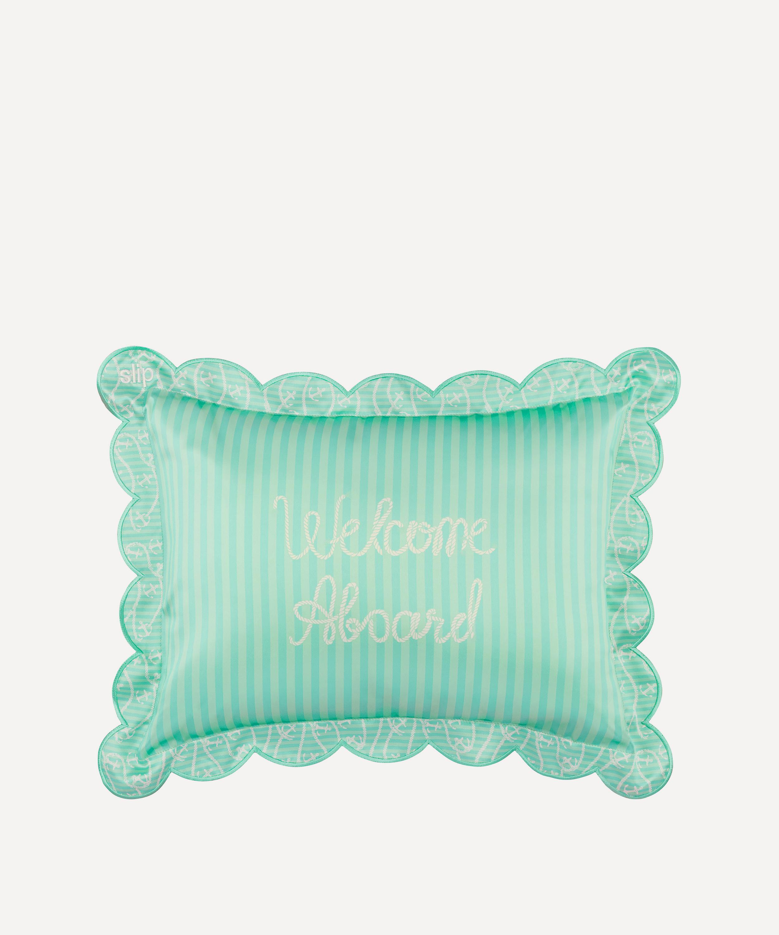 Slip - Les Vacances Silk Travel Pillow with Beach Bag image number 1