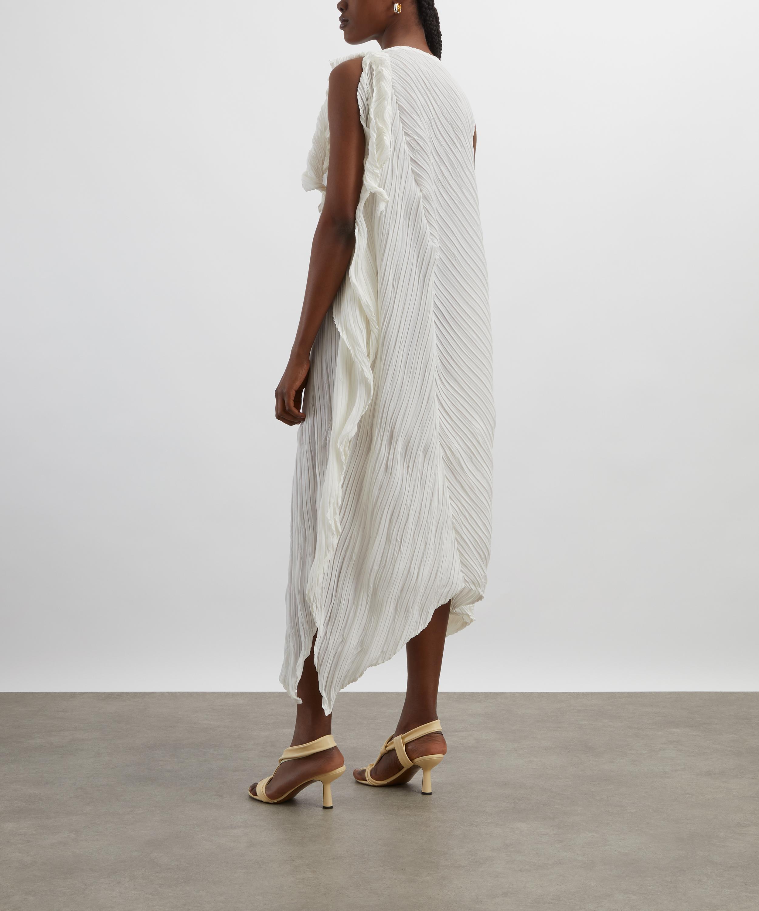 Issey Miyake - WRINKLED AND TWISTED Dress  image number 3