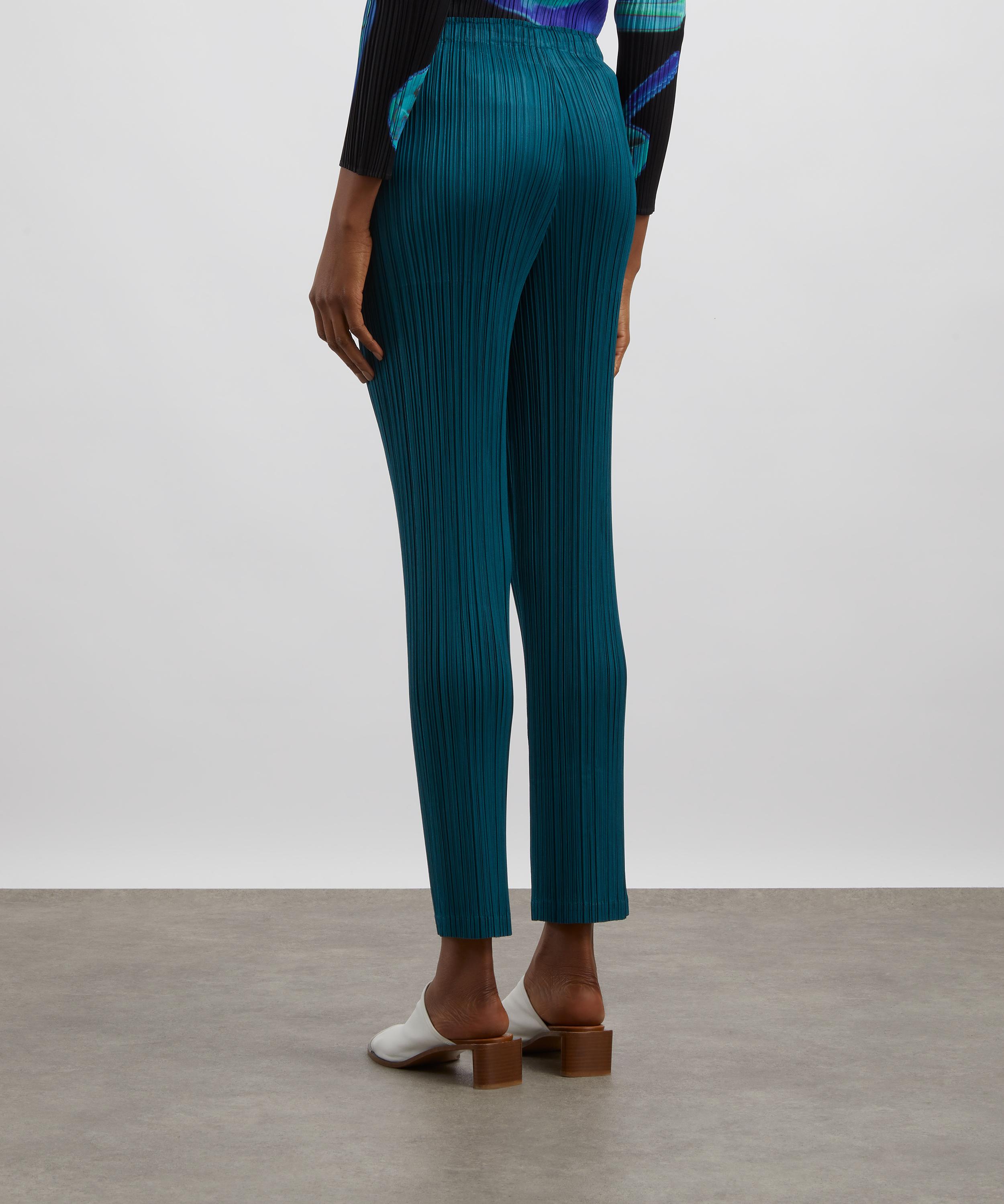 Issey Miyake - MONTHLY COLOURS: JANUARY Pleated Straight-Leg Trousers image number 3