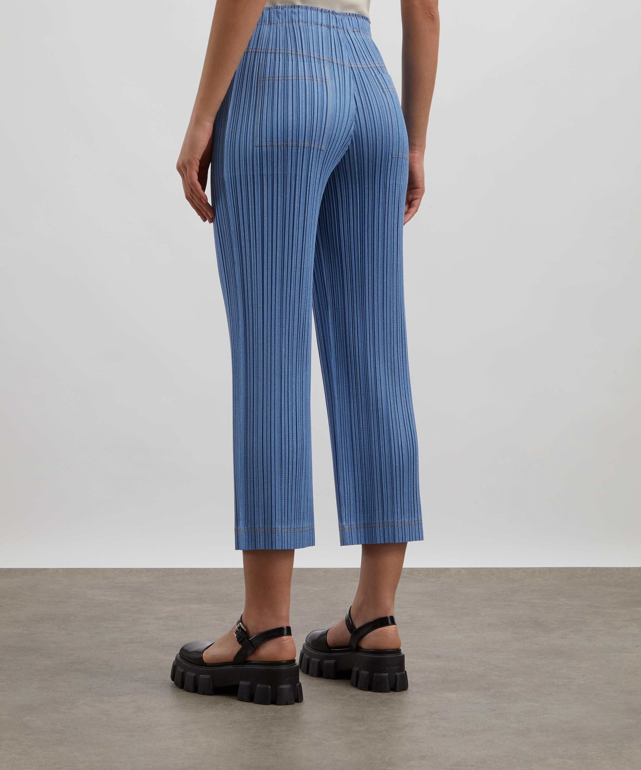 Pleats Please Issey Miyake - COTTON DENIM Pleated Crop Trousers image number 3