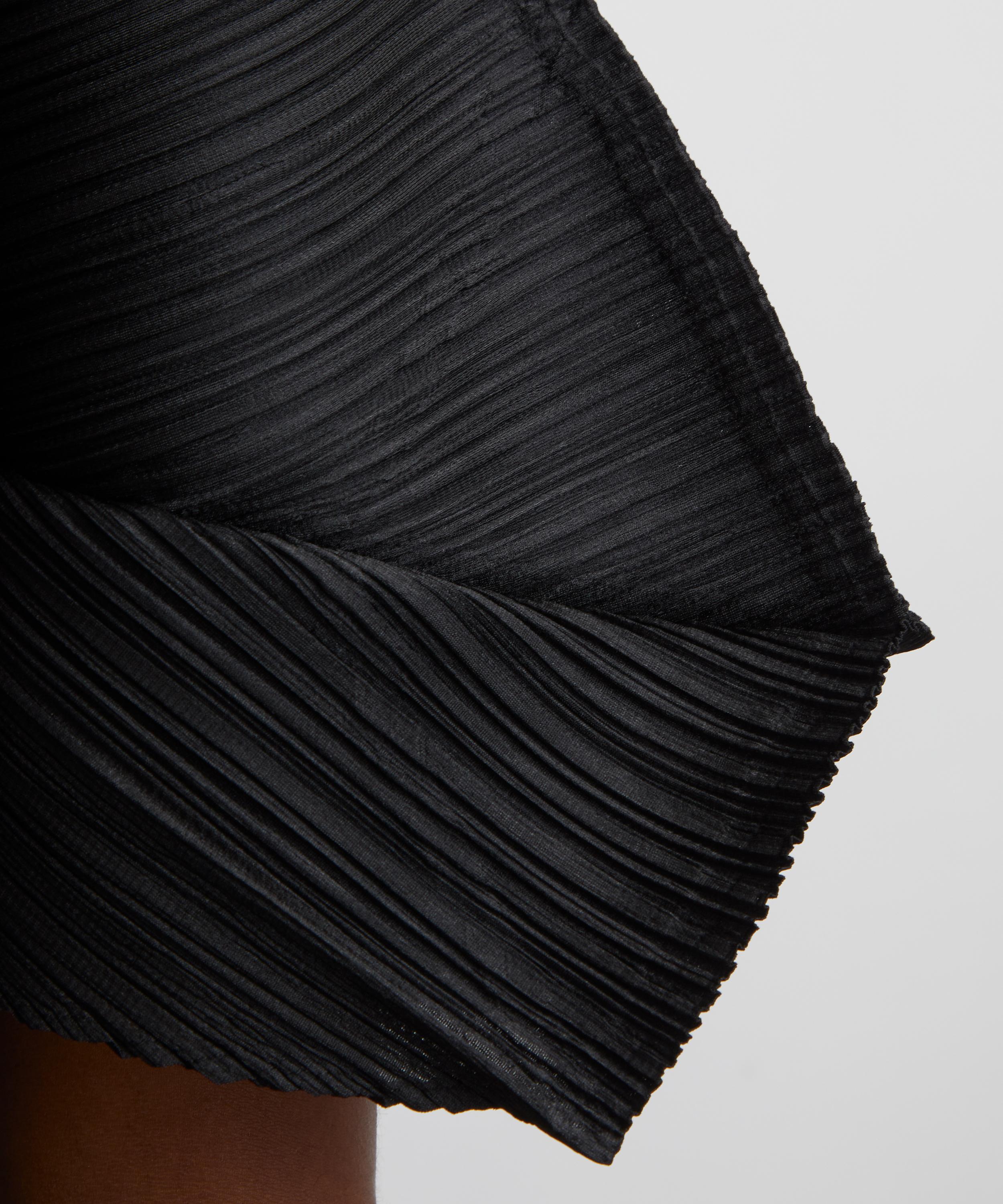 Pleats Please Issey Miyake - MONTHLY COLOURS: APRIL Cardigan image number 4