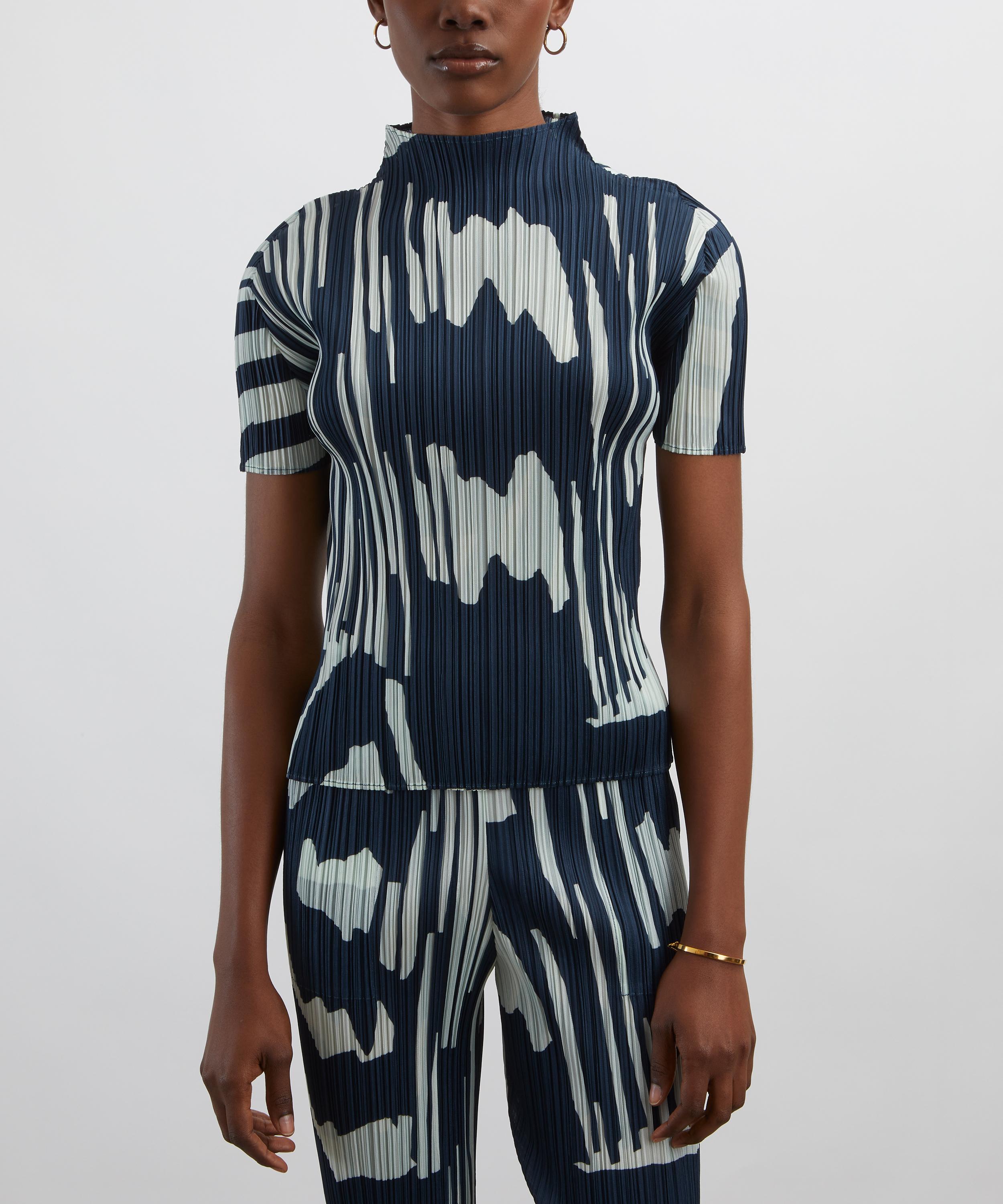 Pleats Please Issey Miyake - REFRACTION Pleated Top image number 2