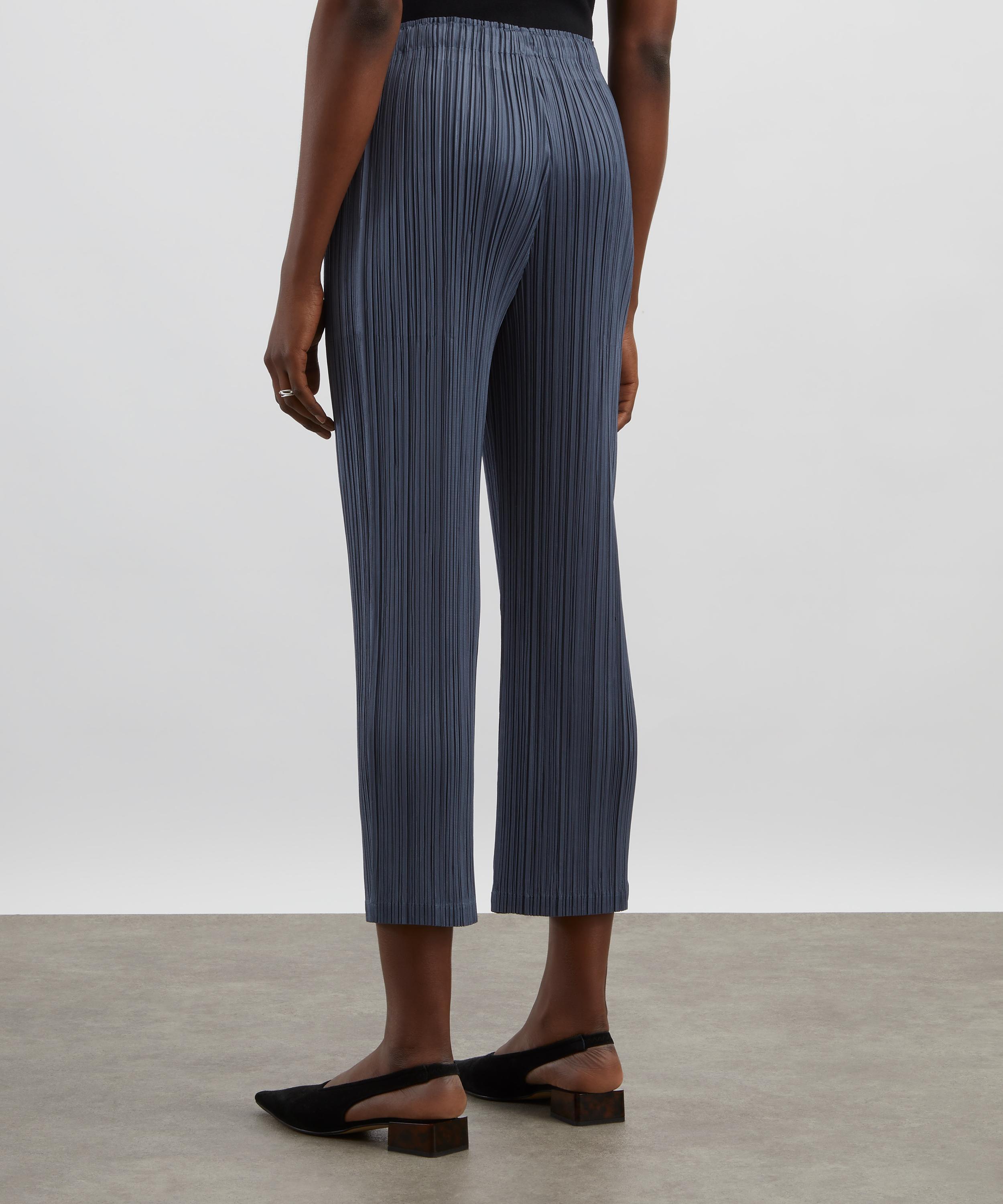 Pleats Please Issey Miyake - MONTHLY COLOURS: MAY Cropped Trousers image number 3