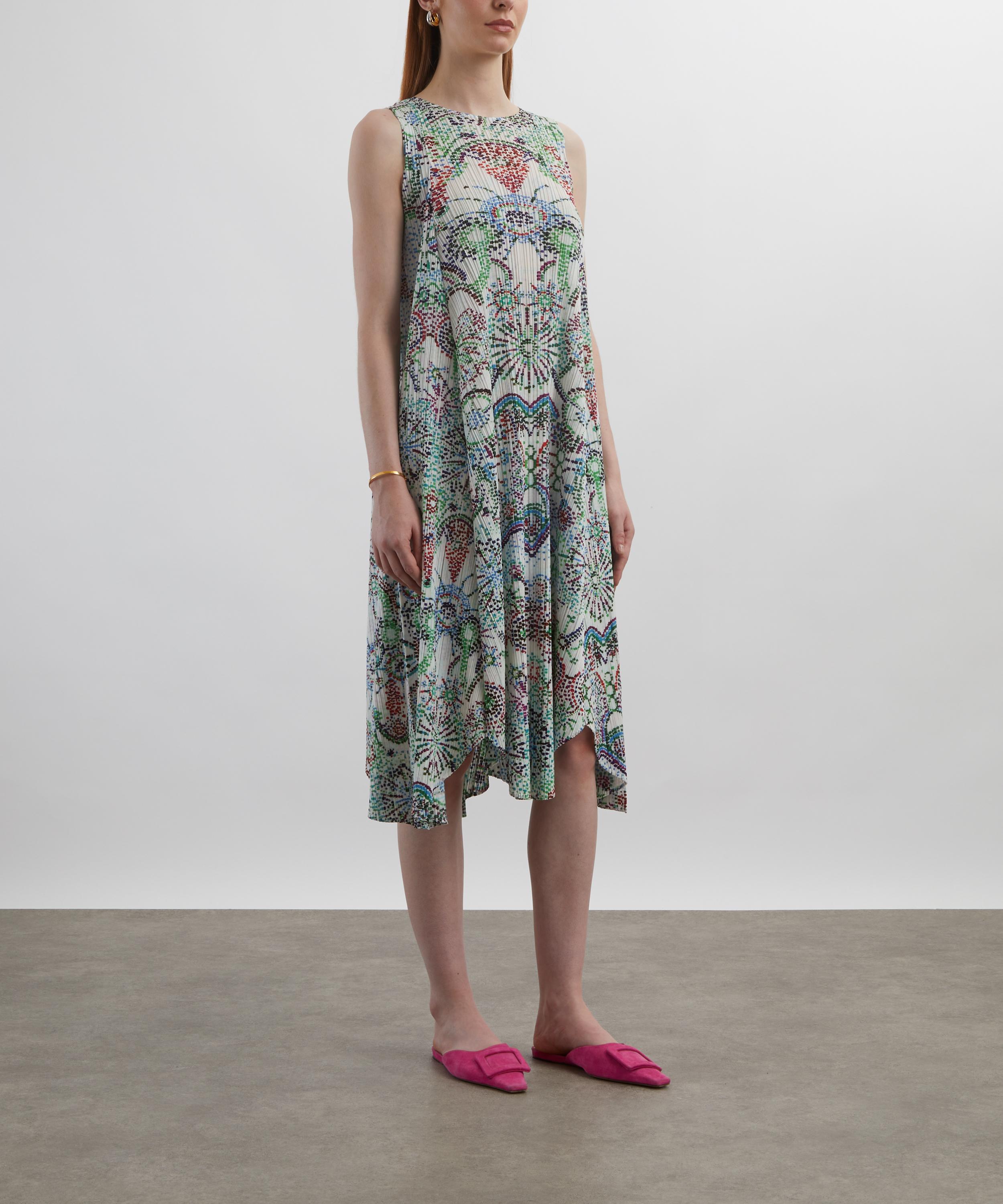 Pleats Please Issey Miyake - LIGHT FESTIVAL Pleated Midi Dress image number 2