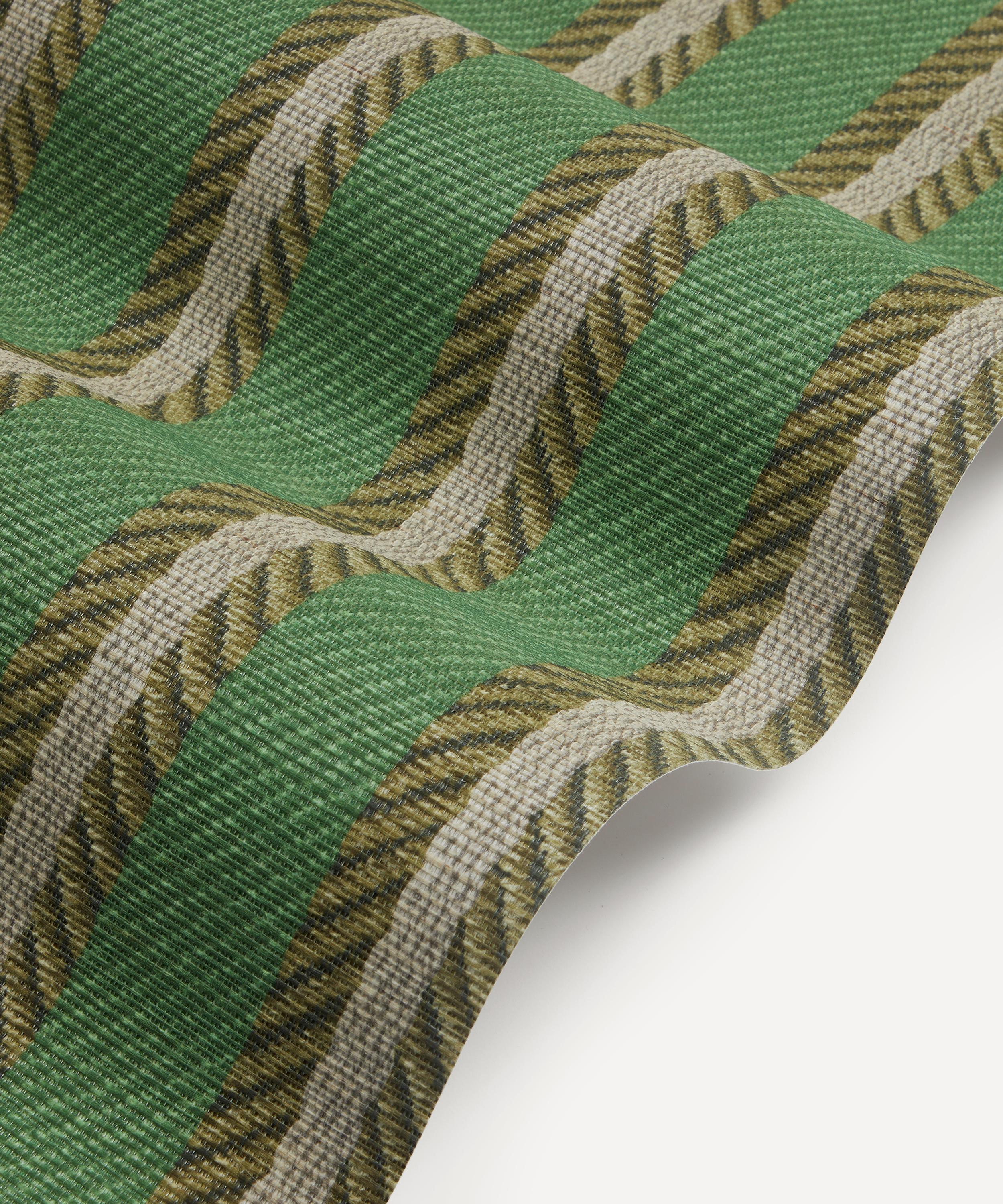 Liberty Fabrics - Twill in Purslane image number 1