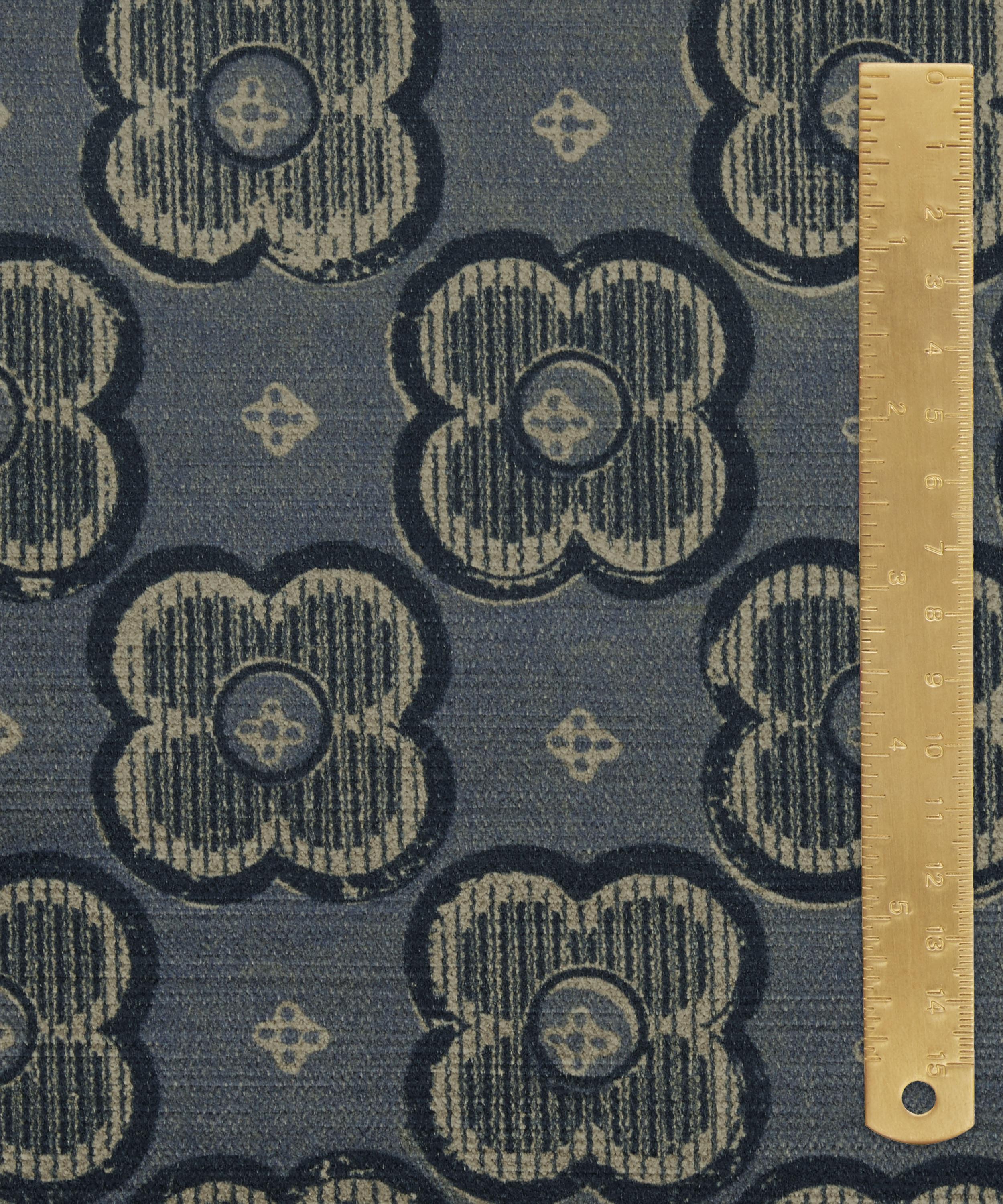 Liberty Interiors - Clover Club Velvet in Flax Flower image number 4