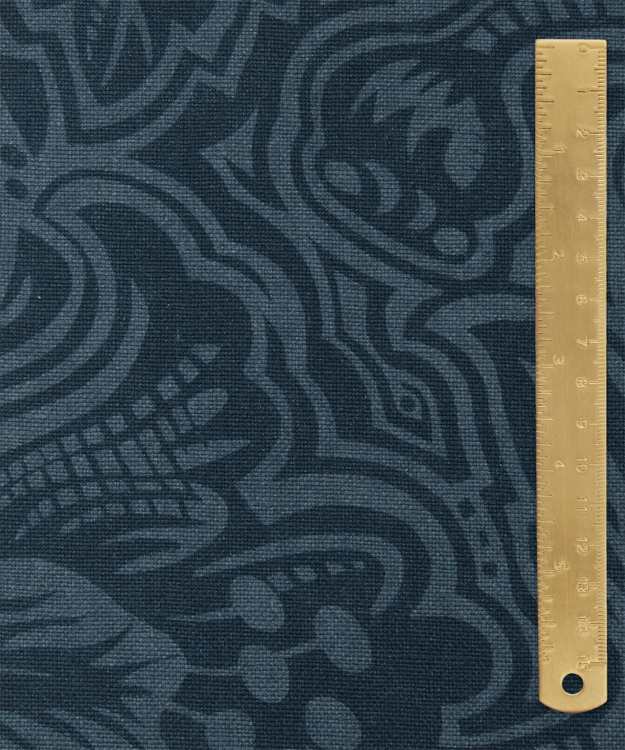 Liberty Fabrics - Etched Bloom Linen in Ink image number 4