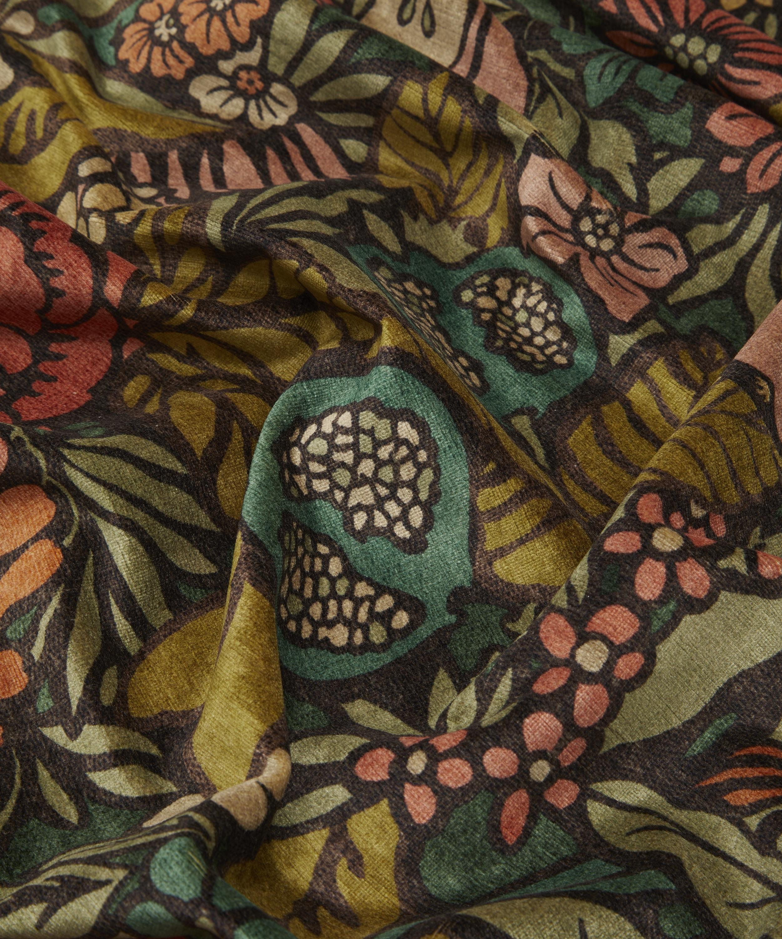 Liberty Interiors - Pomegranate Garden Velvet in Artichoke image number 3