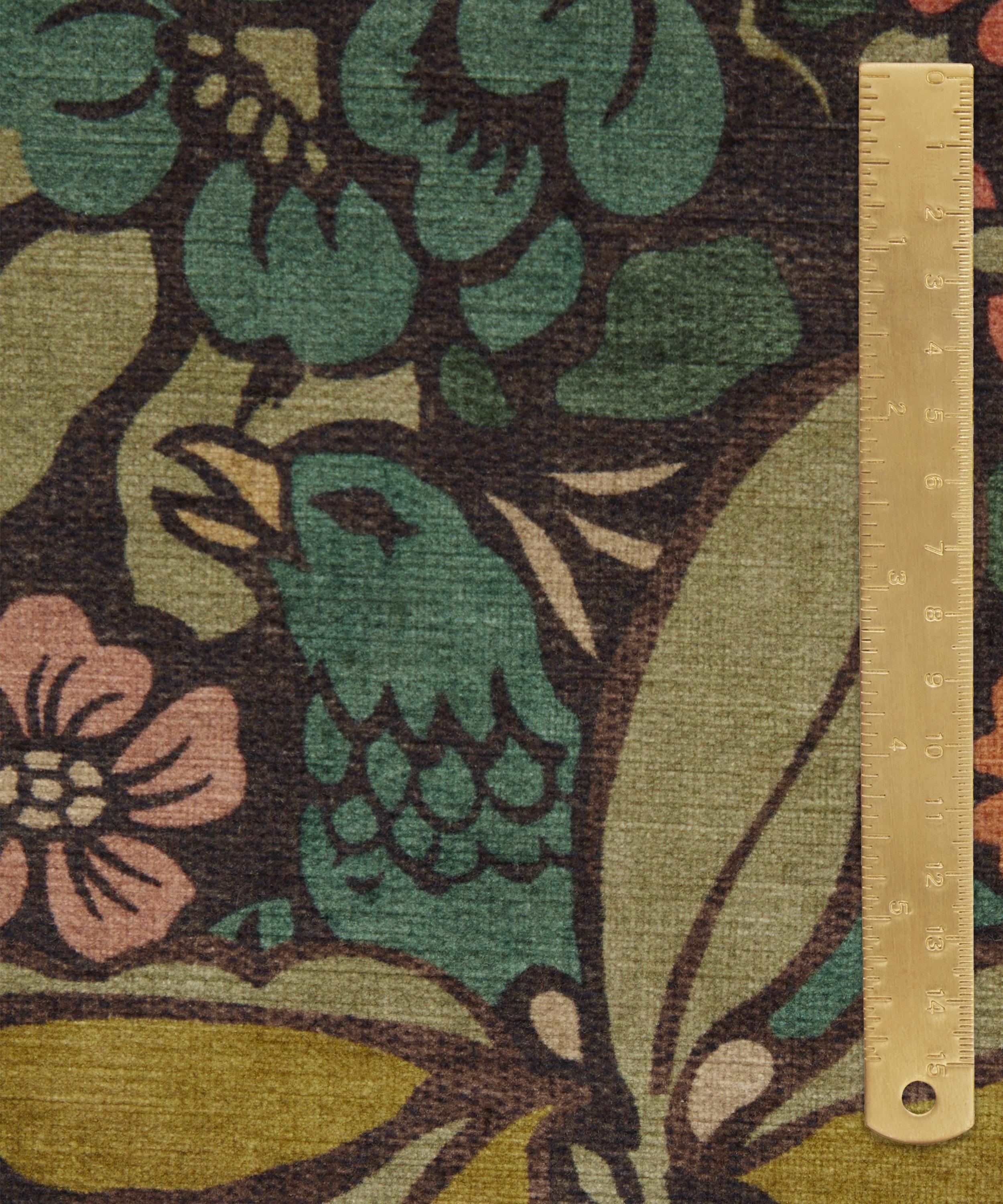 Liberty Interiors - Pomegranate Garden Velvet in Artichoke image number 4