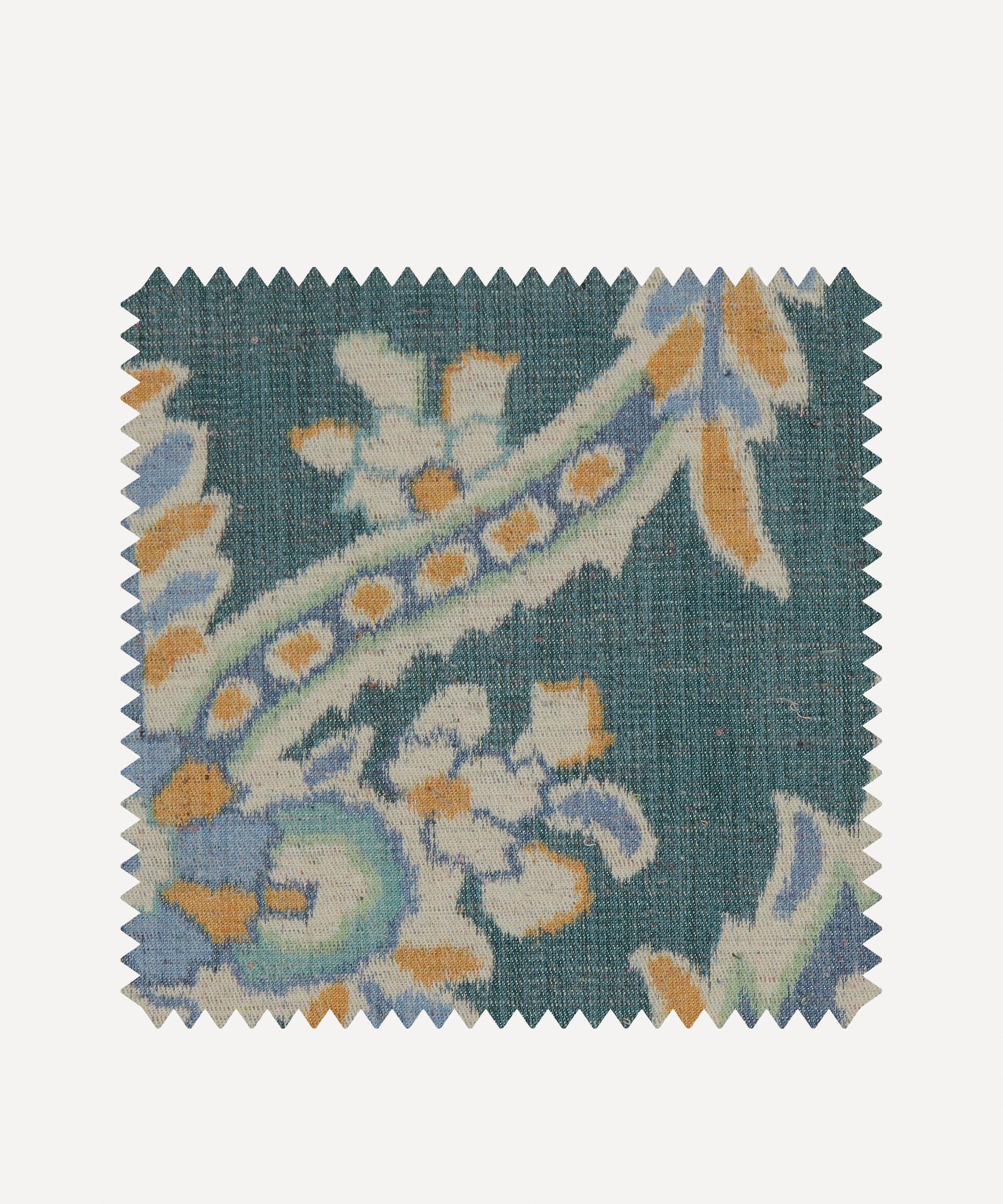 Liberty Interiors - Fabric Swatch &ndash; Paisley Willow in Beetle image number 0