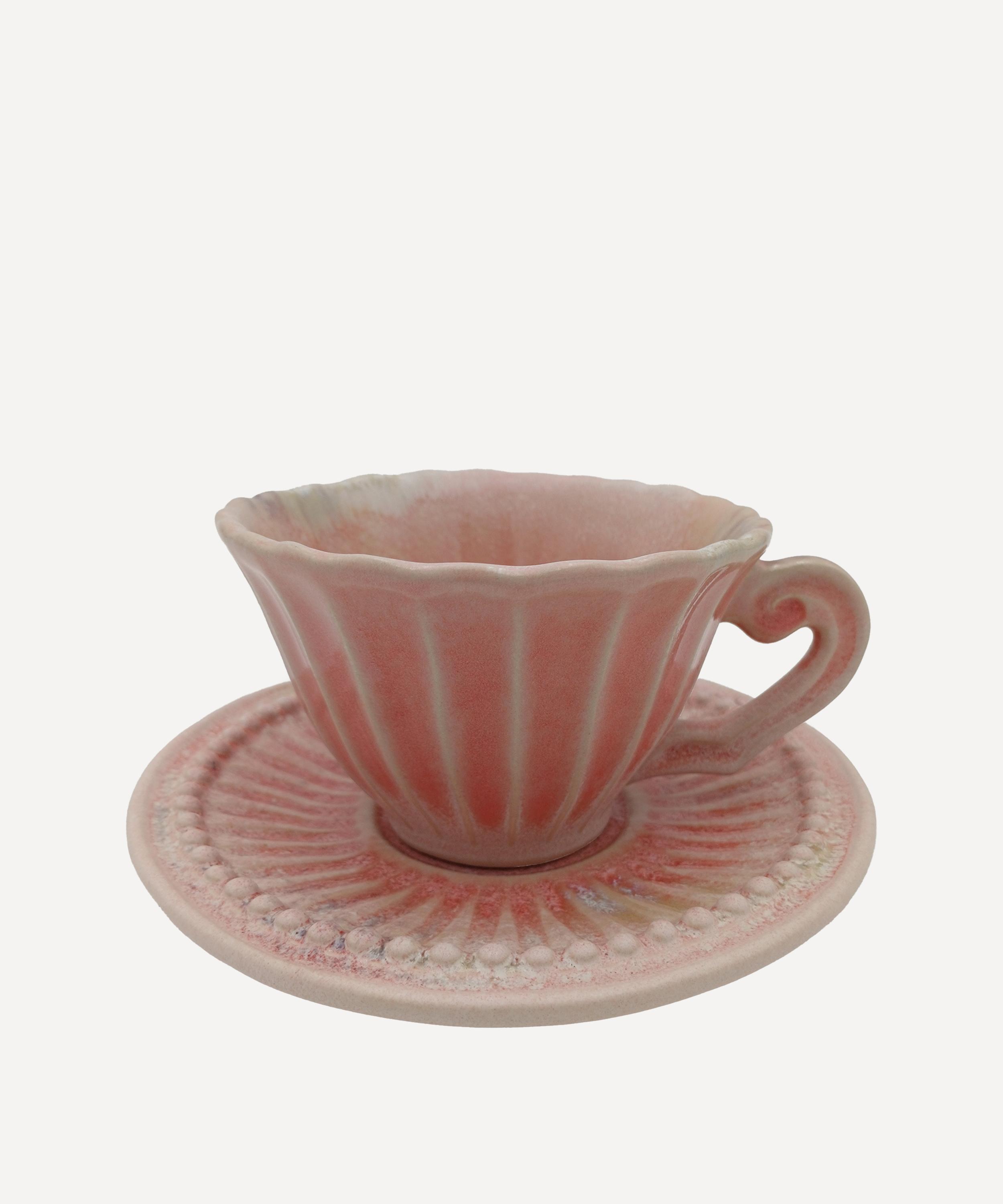 VBC - Scallop Teacup and Saucer image number 0