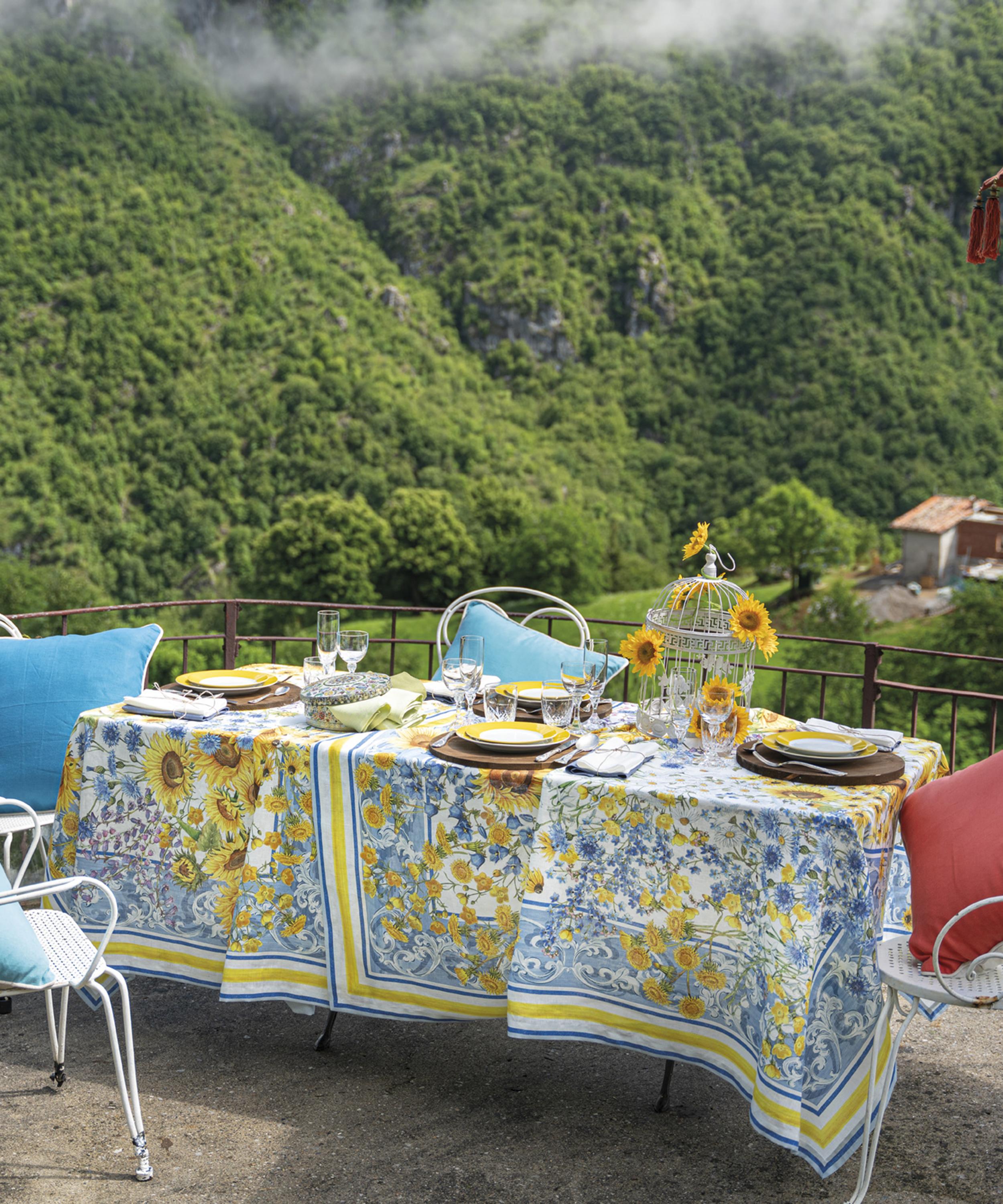 Tessitura Toscana Telerie - Sungarden 270x170cm Linen Tablecloth image number 0