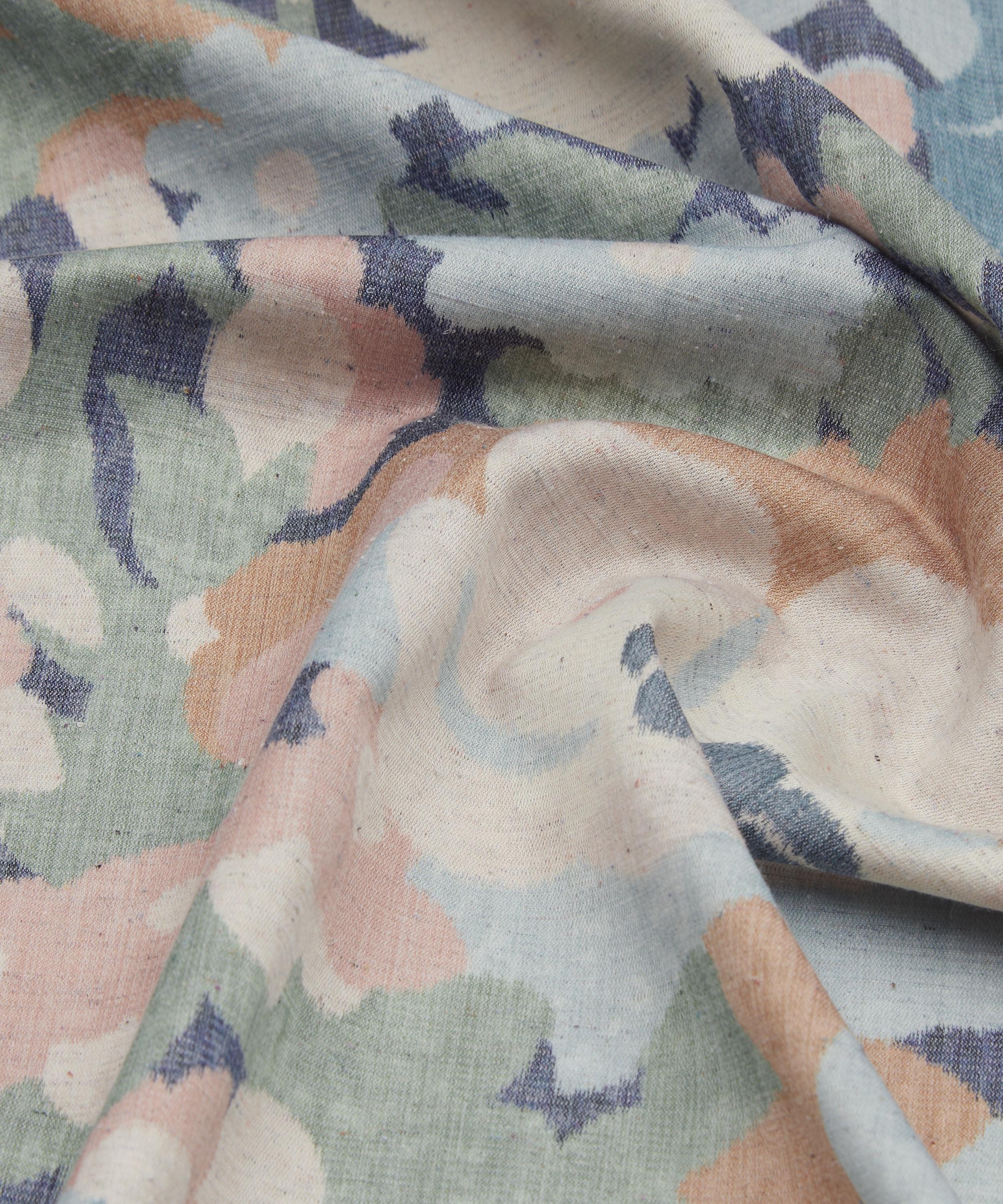 Liberty Interiors - Grand Thorpe in Lichen image number 4