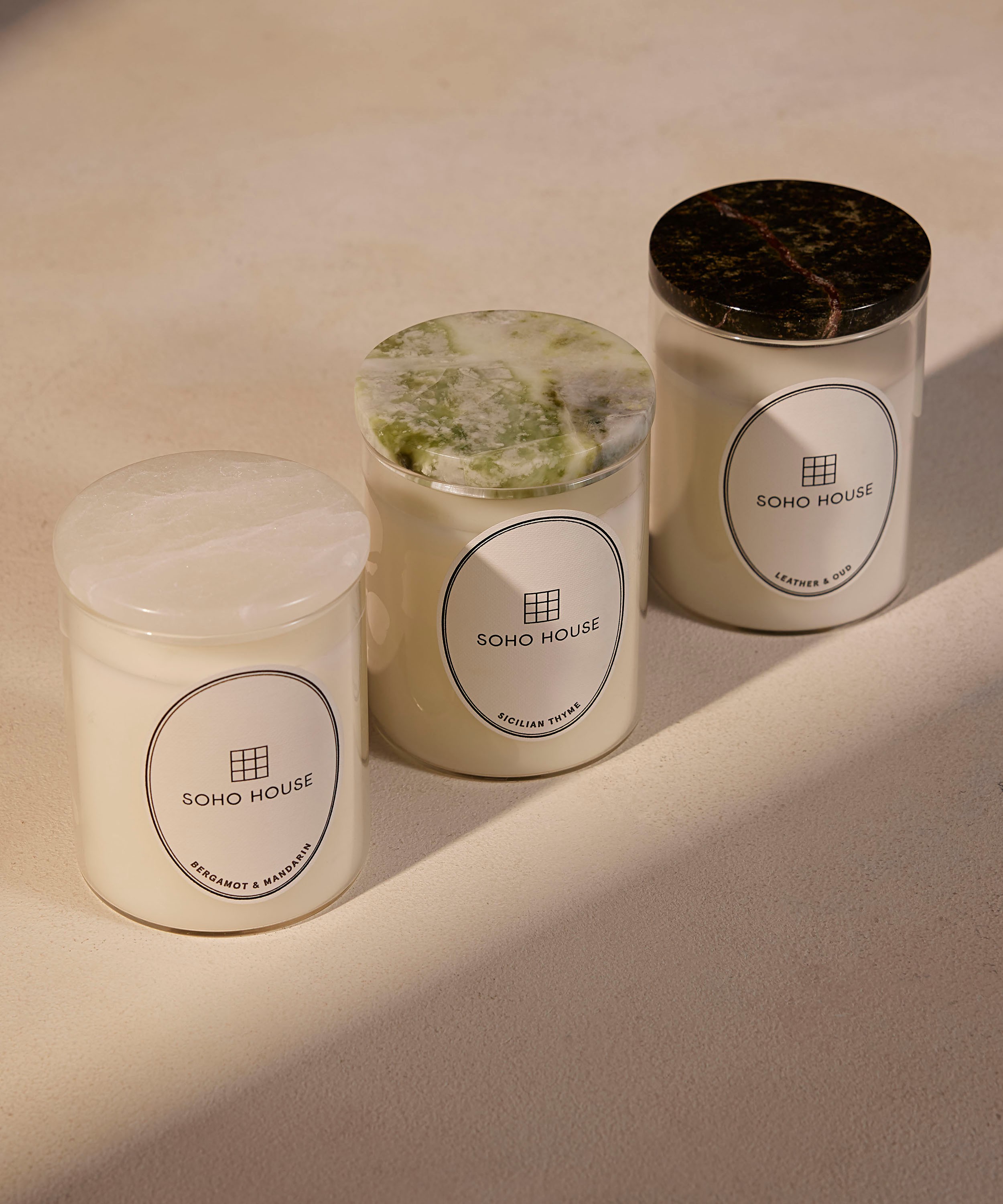 Soho Home - Bergamot and Mandarin Candle 250g image number 2