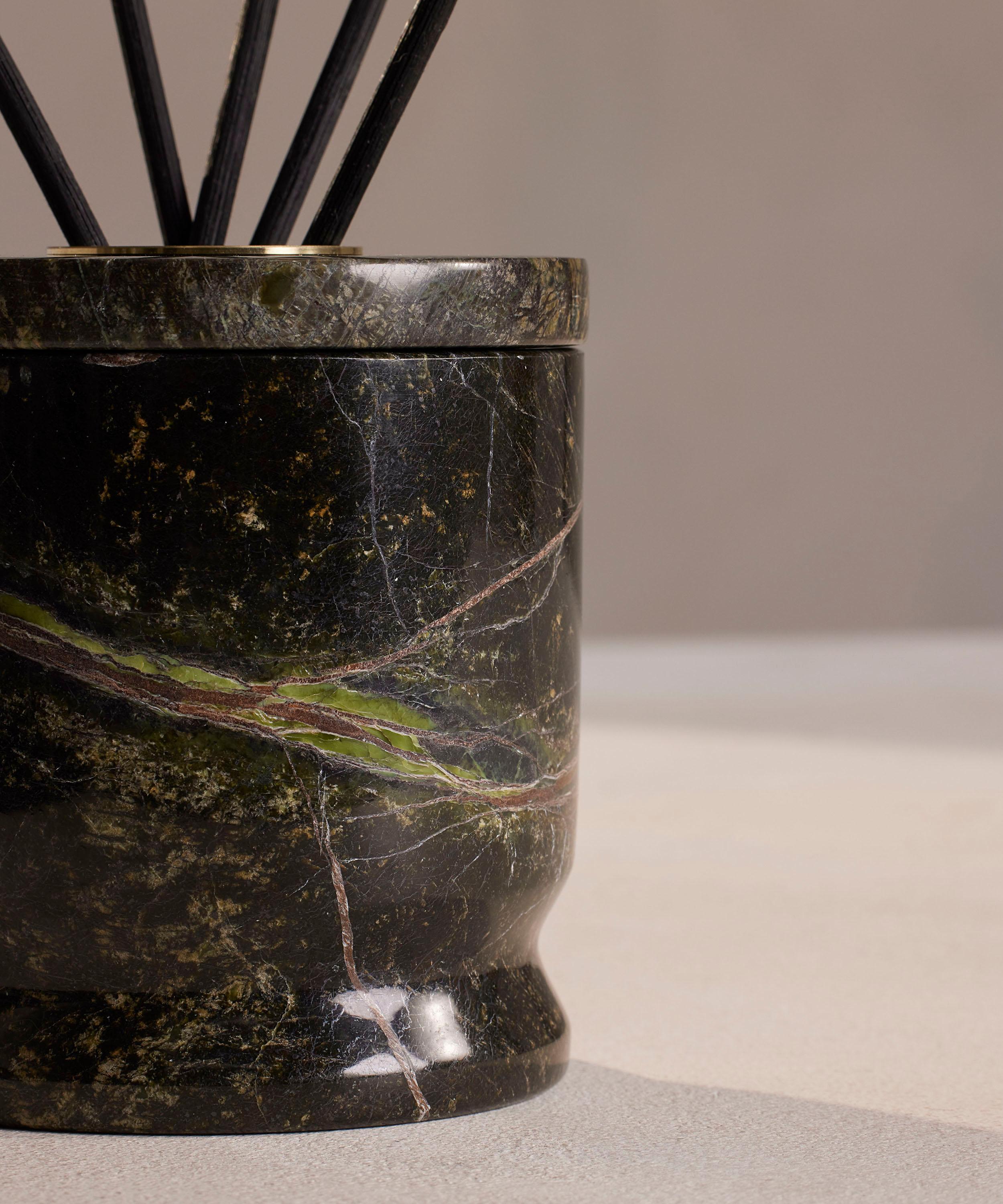 Soho Home - Leather Oud Forest Green Diffuser 150ml image number 1