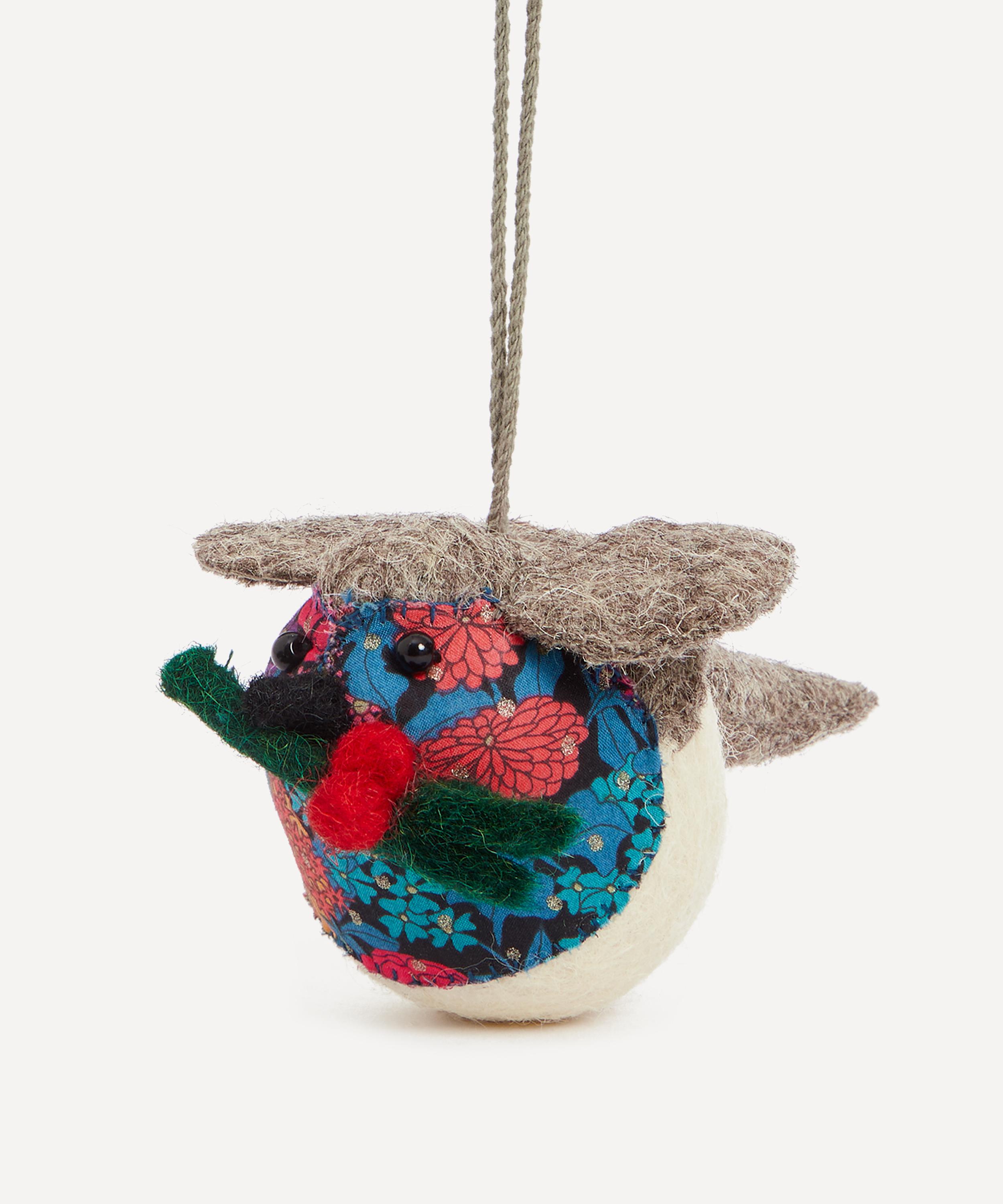 Christmas - Hanging Robin Liberty Fabric Felt Ornament image number 0