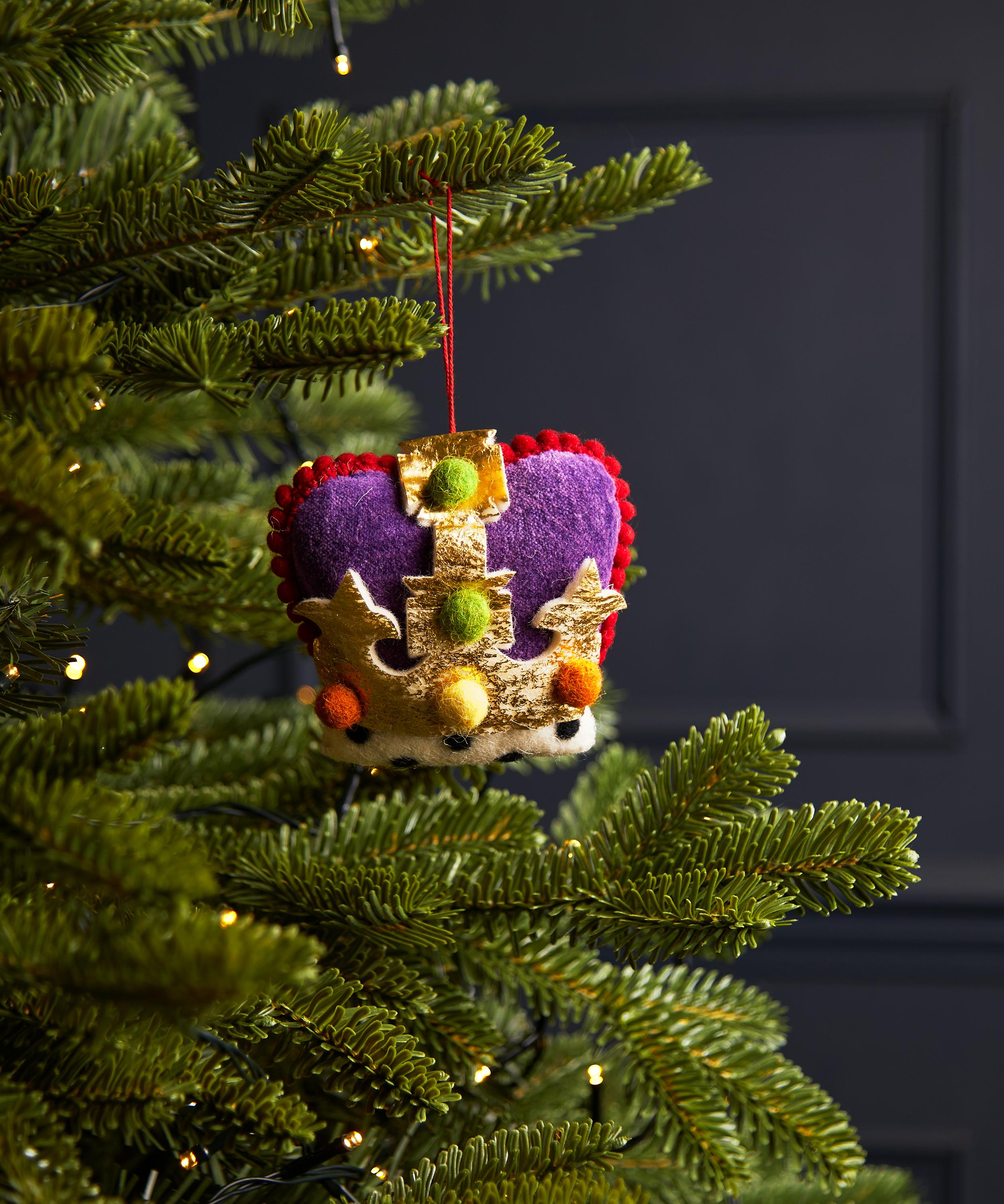 Christmas - Royal Crown Velvet Ornament image number 1