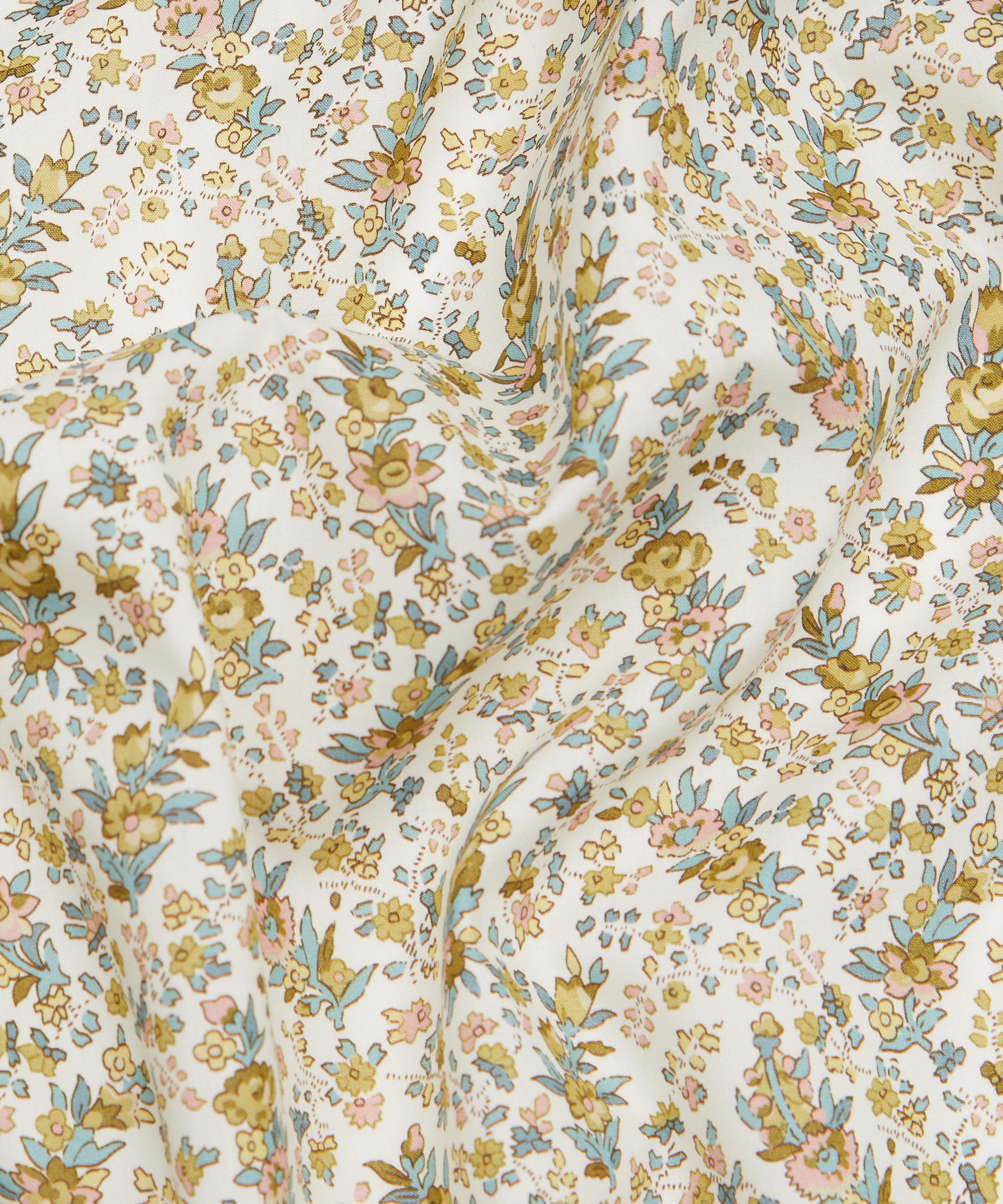 Liberty Fabrics - Christabel Rose Tana Lawn™ Cotton image number 3