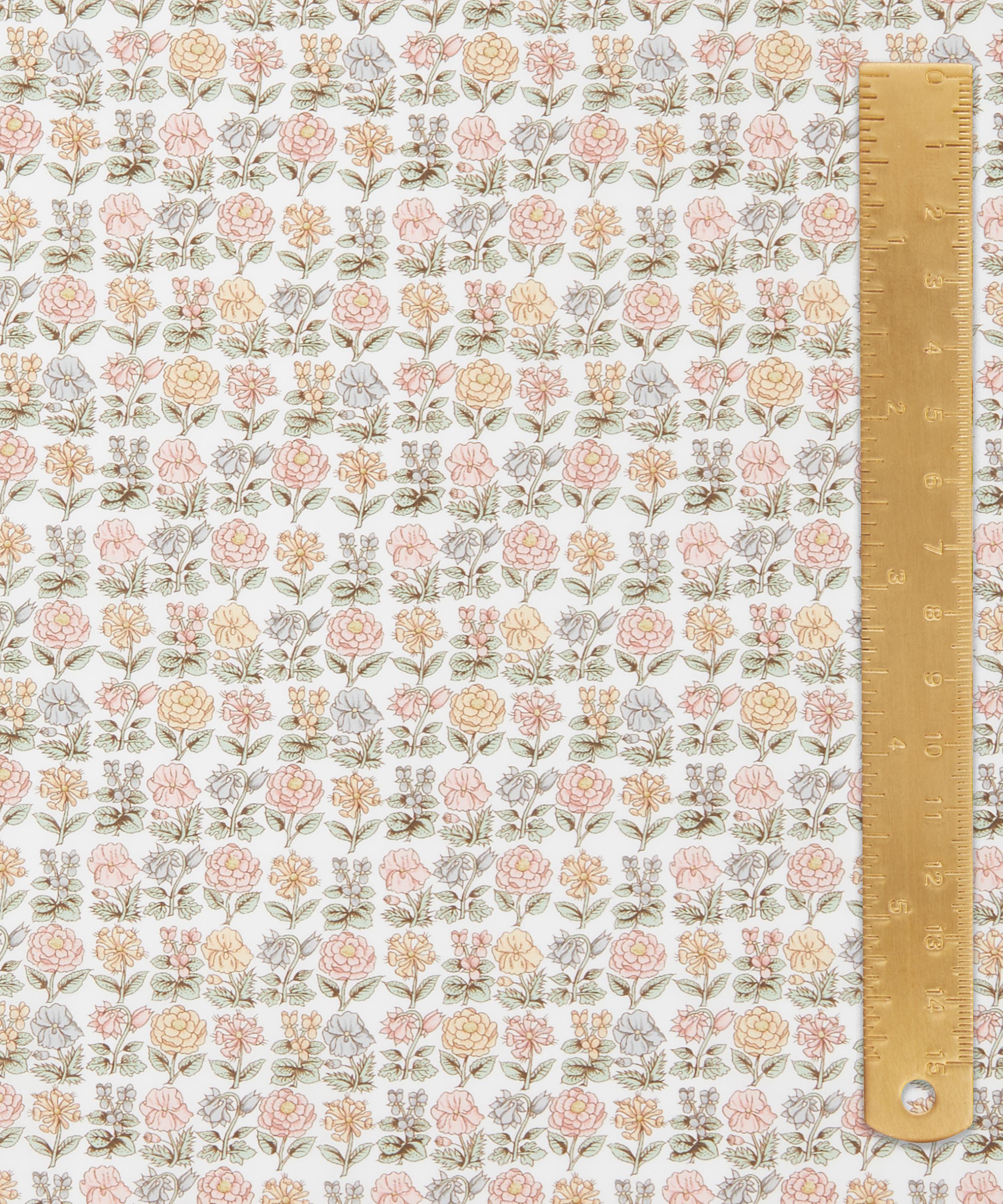Liberty Fabrics - Davalia Flowers Tana Lawn™ Cotton image number 4