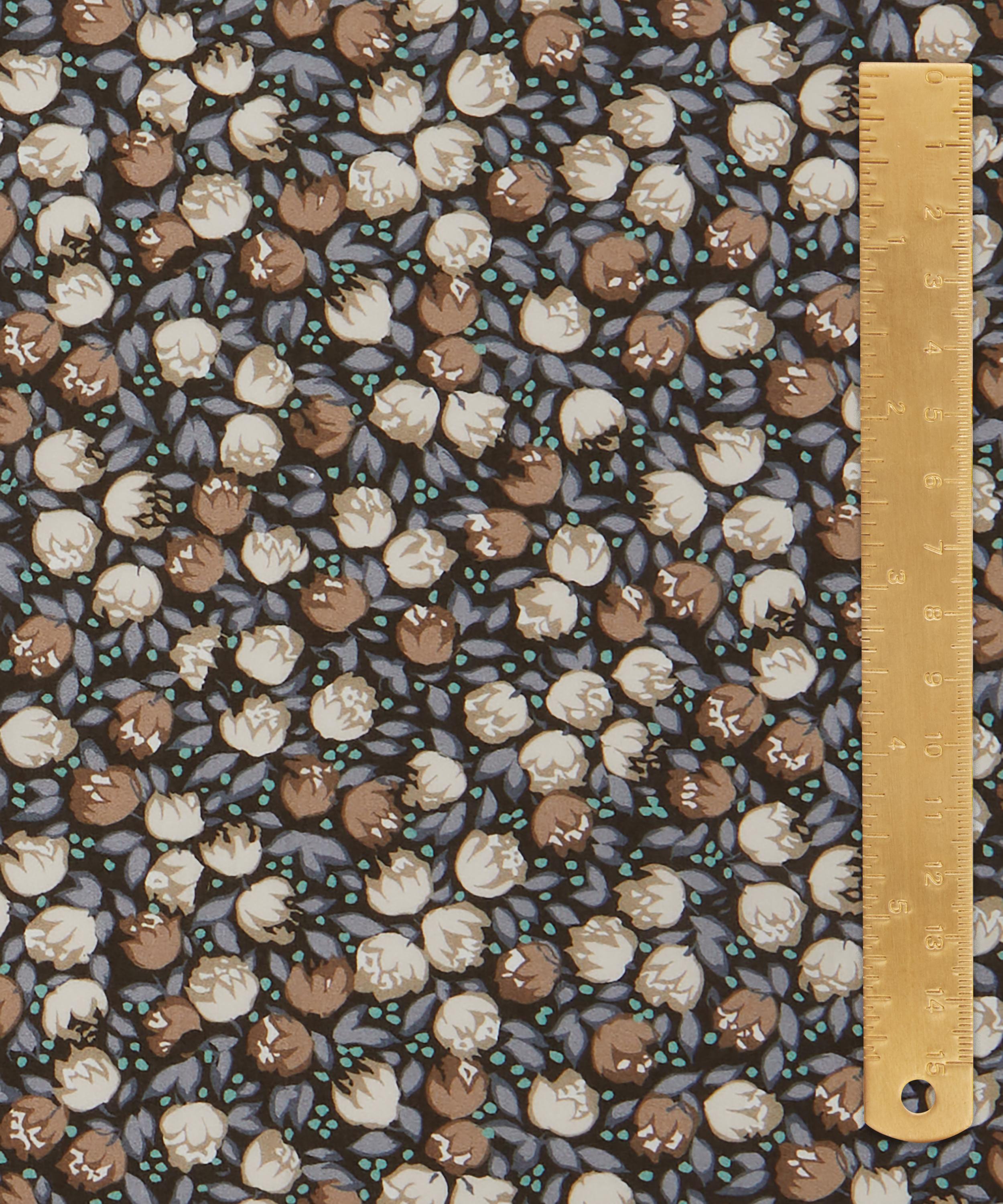 Liberty Fabrics - Dotty Lottie Tana Lawn™ Cotton image number 4