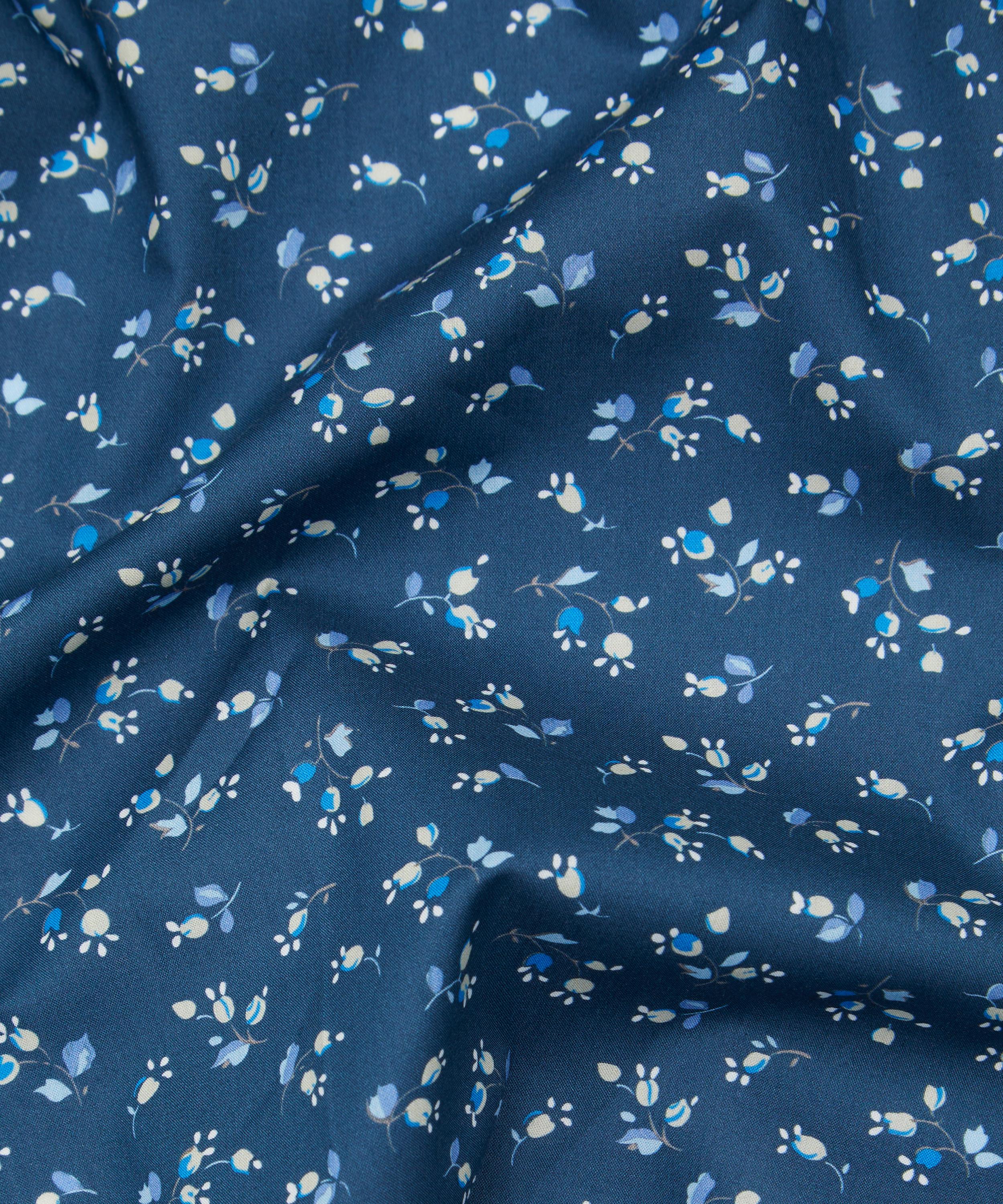 Liberty Fabrics - Valeria Mia Tana Lawn™ Cotton image number 3