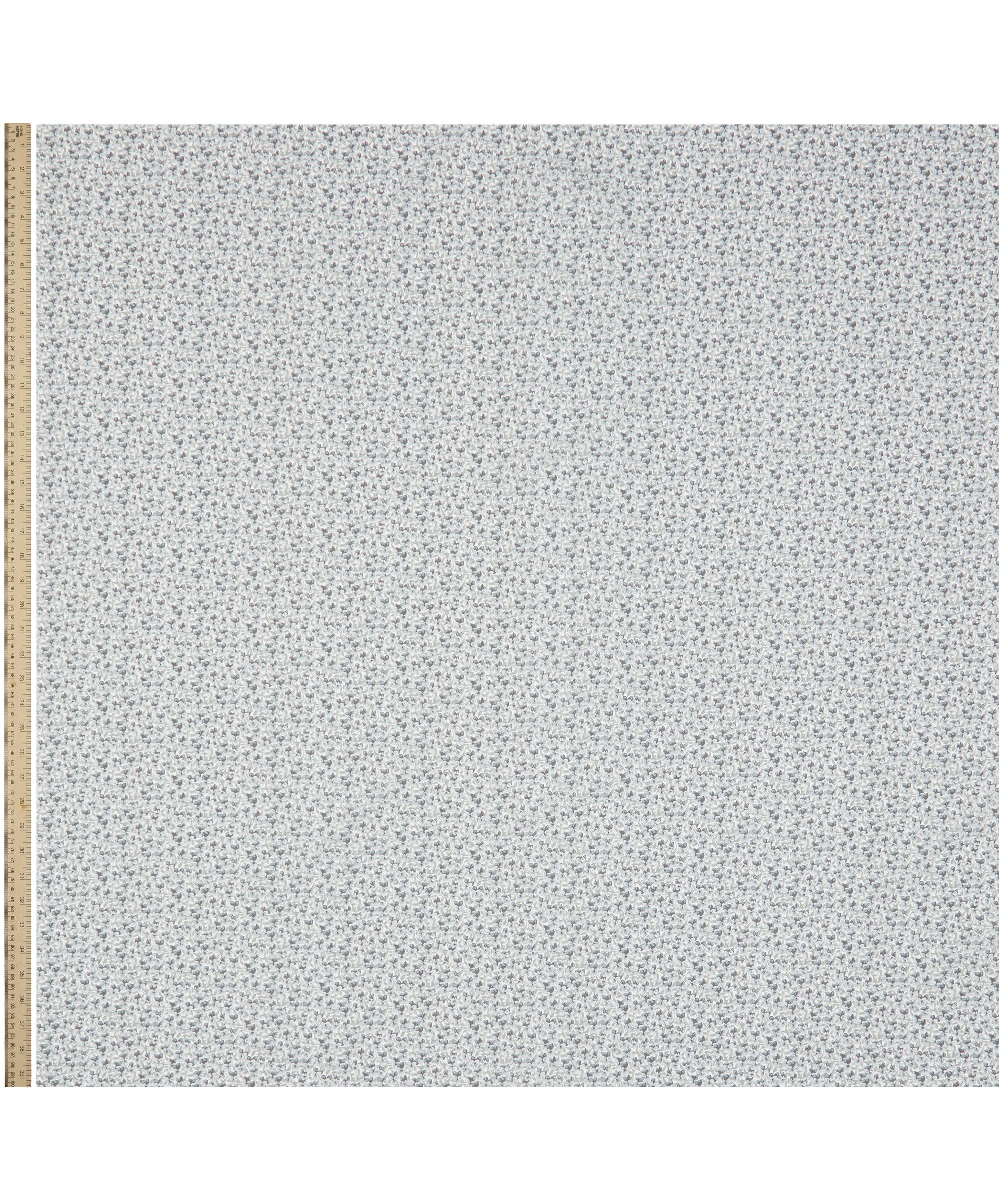 Liberty Fabrics - Aralia Pansy Tana Lawn™ Cotton image number 1