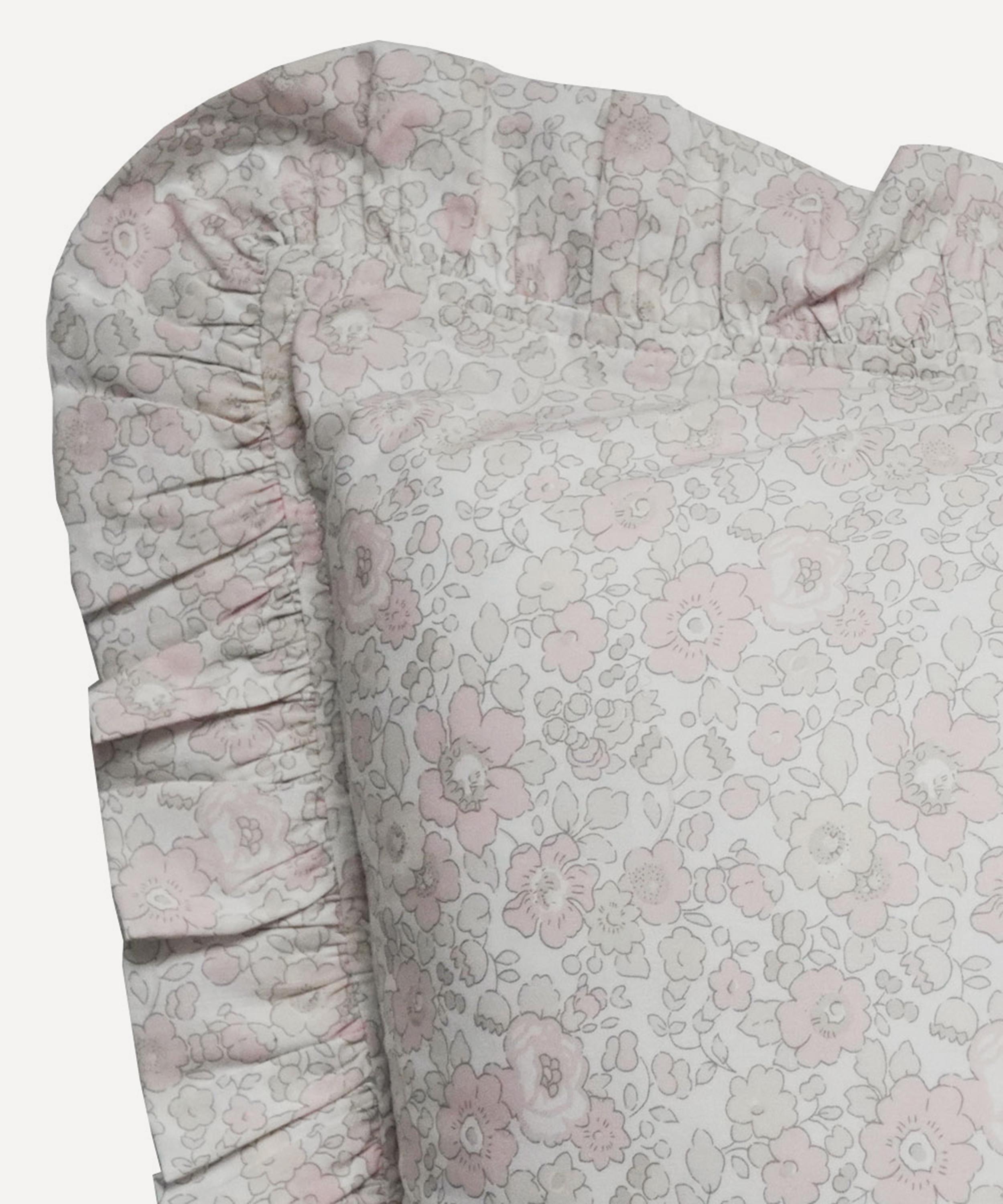 Coco & Wolf - Betsy Lace Frill Edge Pillowcases Set of Two image number 1