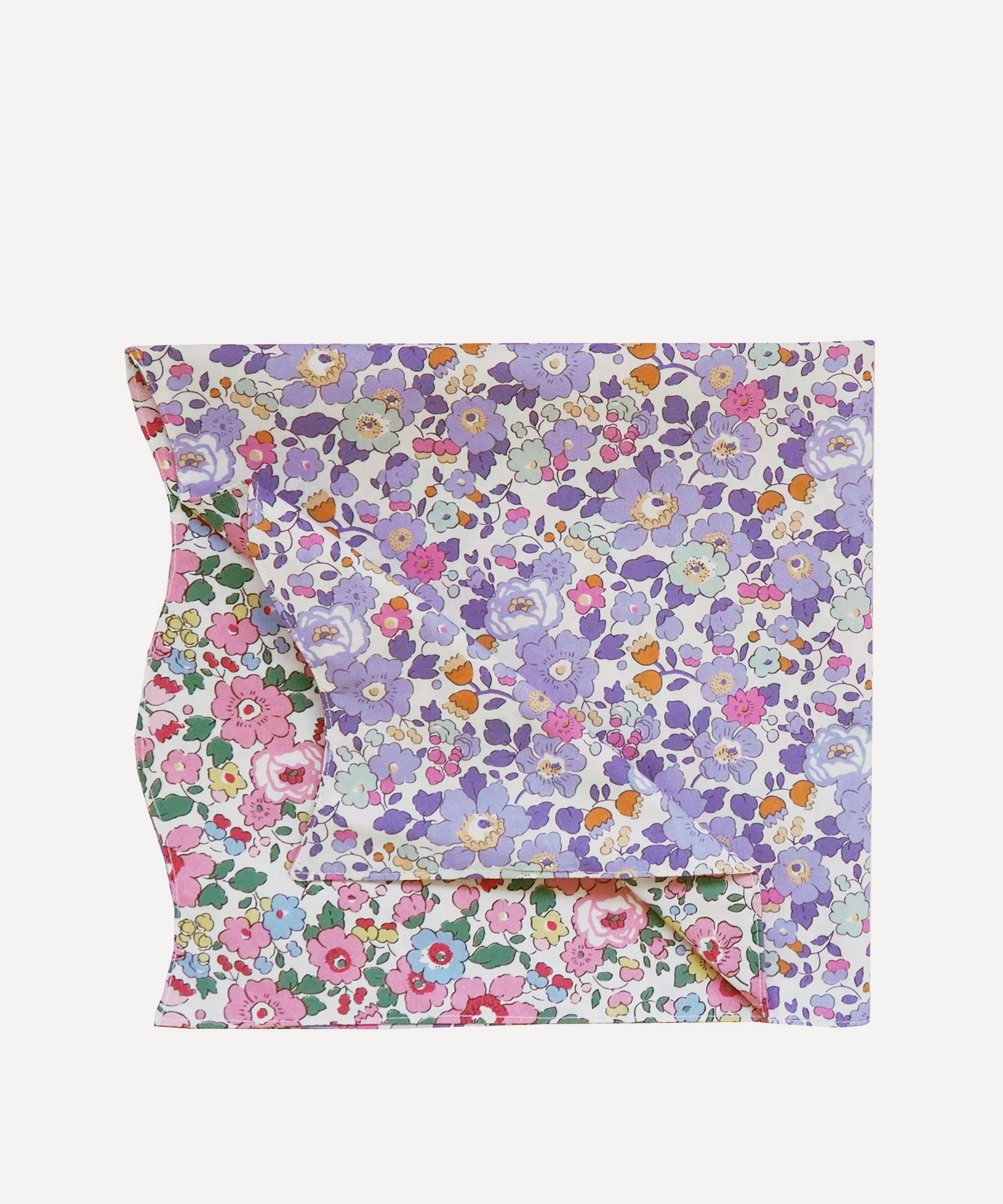 Coco & Wolf - Betsy Wavy Edge Napkins Set of Two image number 3