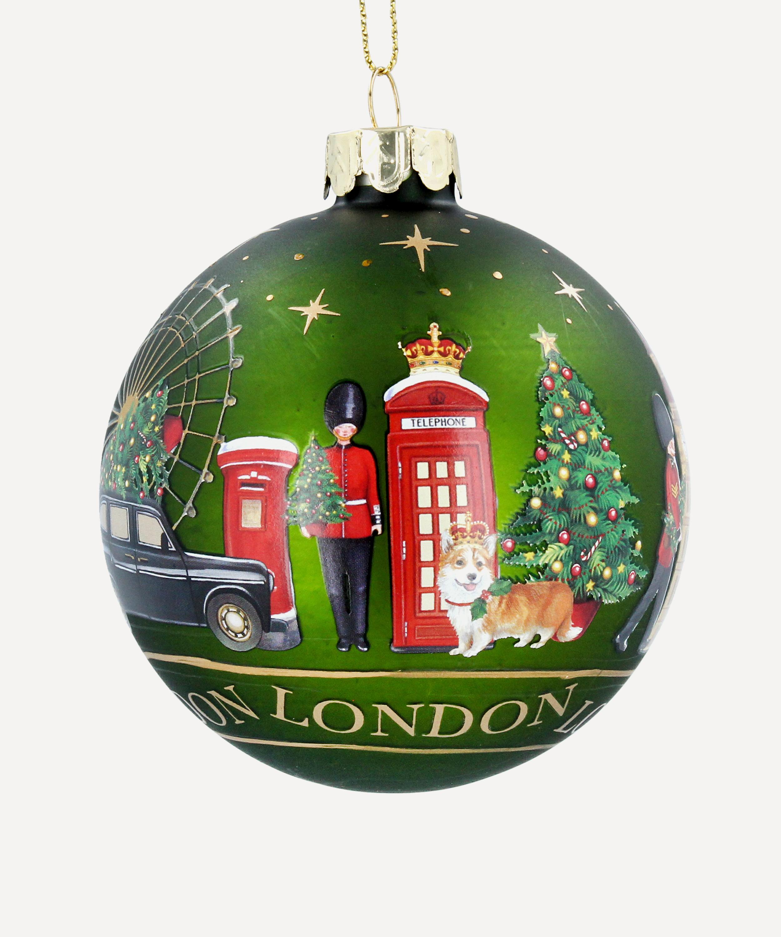 Christmas - London Scene Glass Bauble image number 0