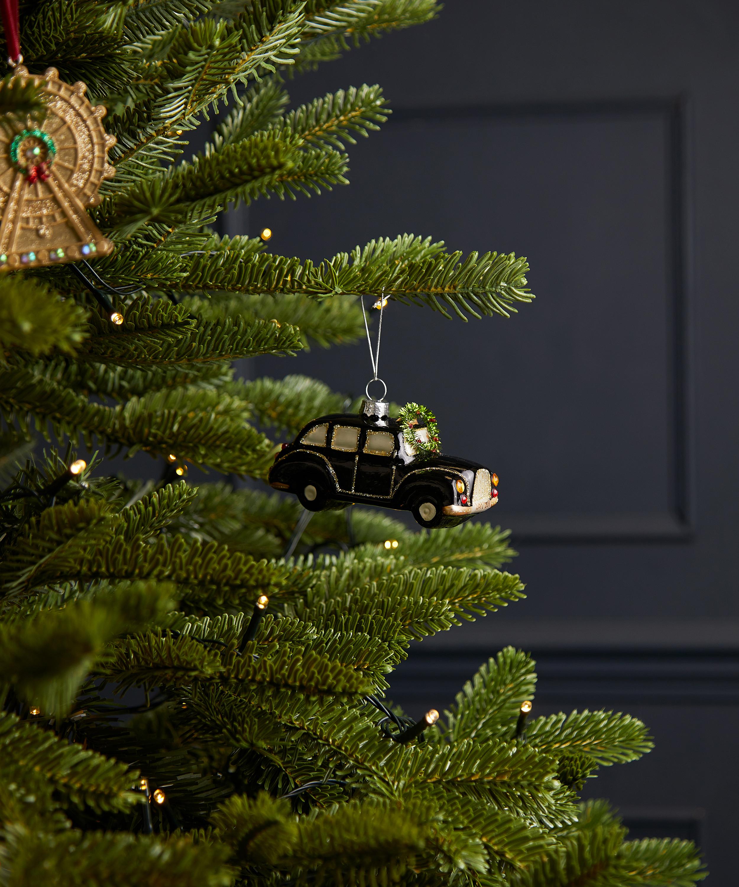 Christmas - London Taxi with Wreath Ornament image number 1