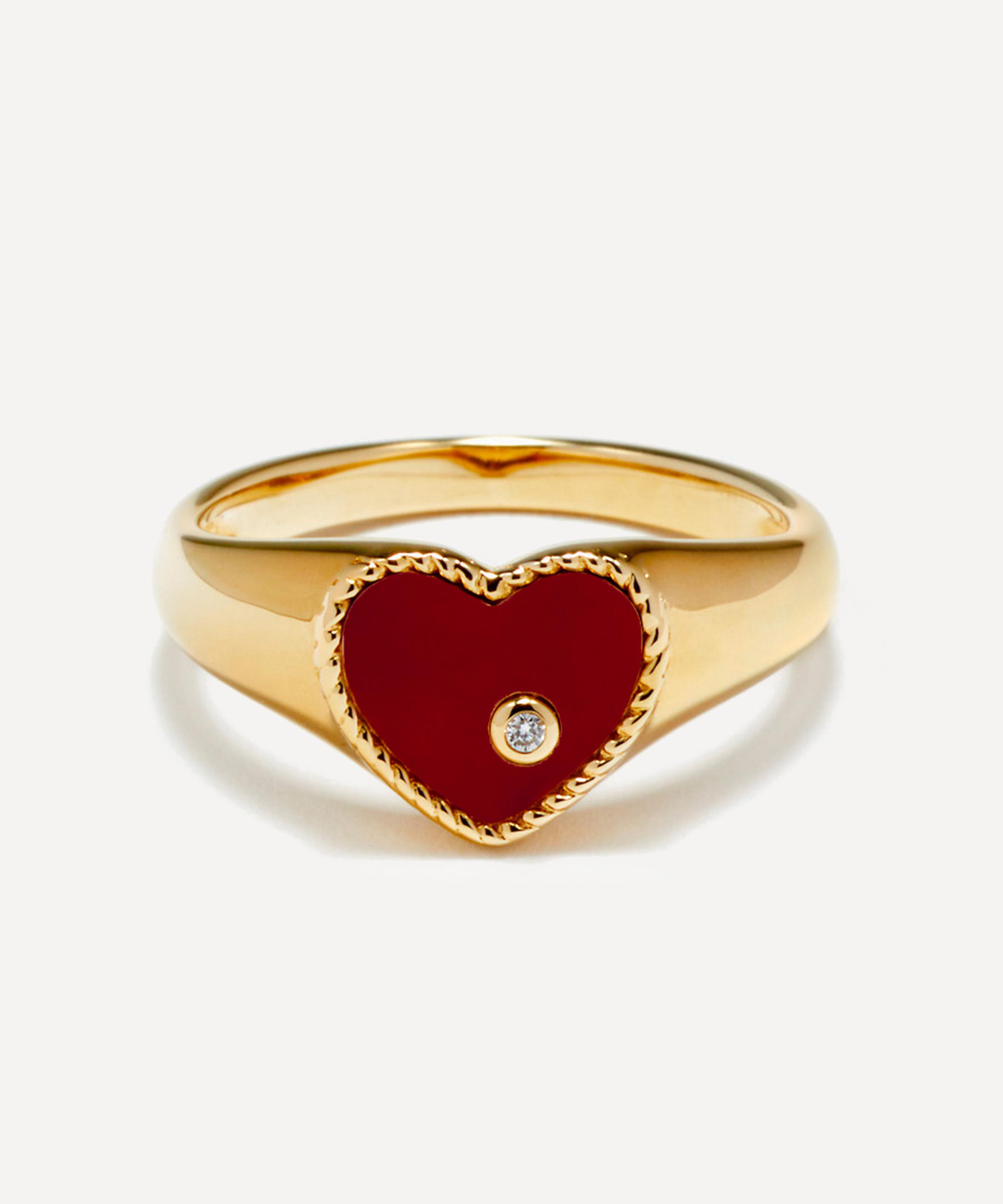 Yvonne Léon - 9ct Gold Red Agate Baby Heart Signet Ring image number 0