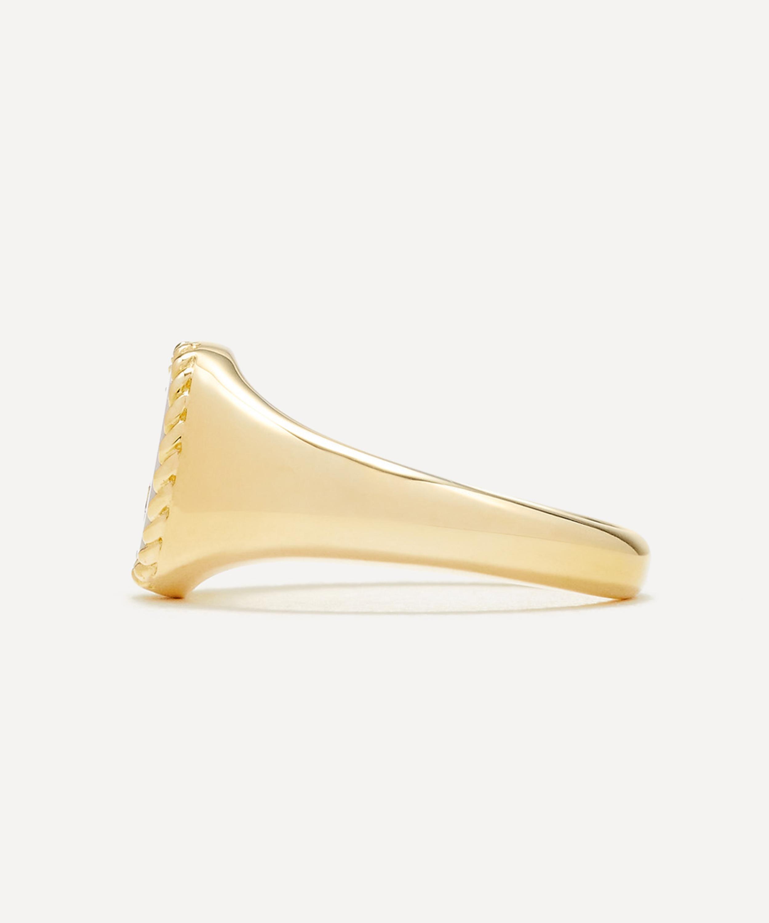 Yvonne Léon - 9ct Gold Red Agate Baby Oval Signet Ring image number 2