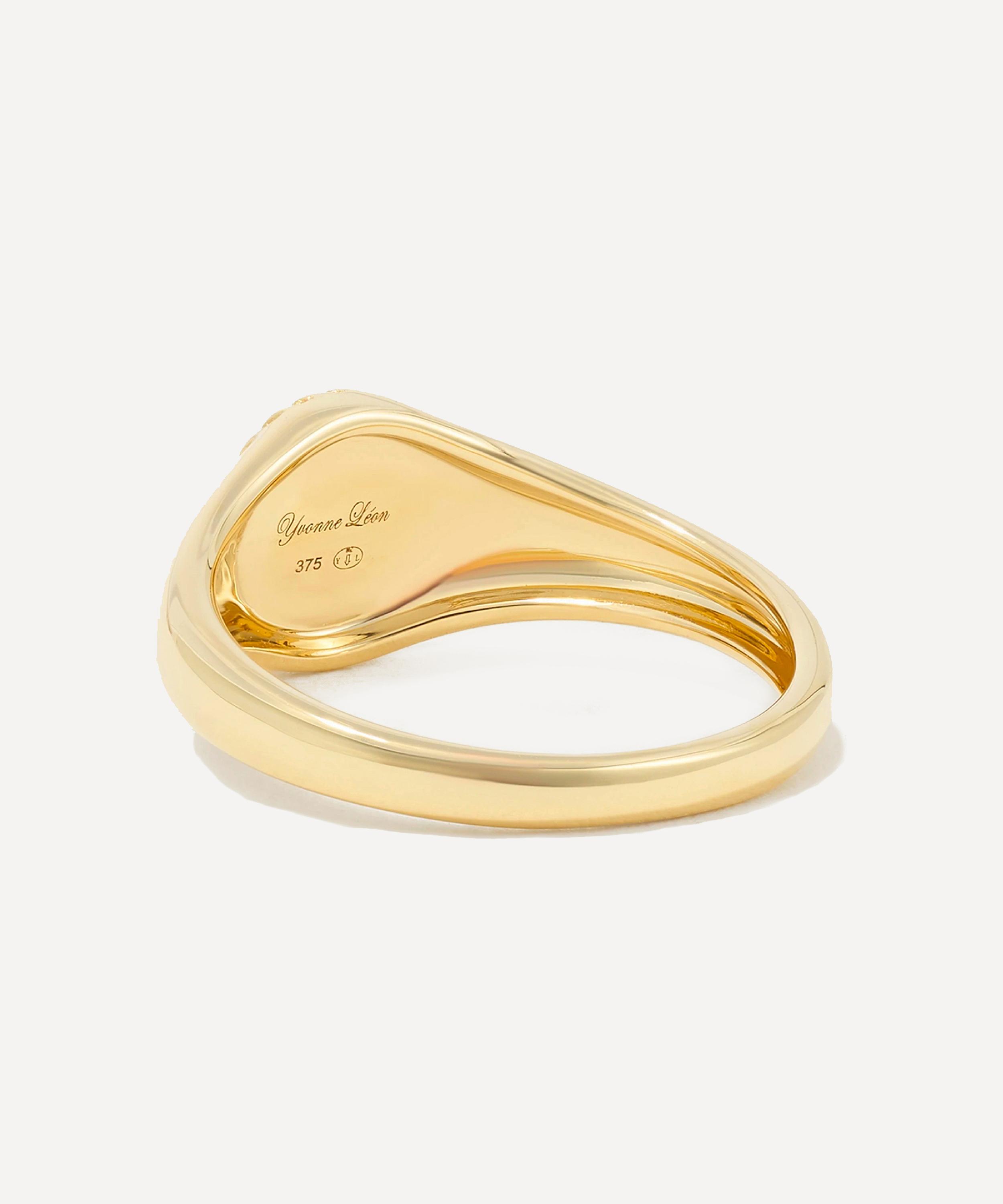 Yvonne Léon - 9ct Gold Red Agate Baby Oval Signet Ring image number 3