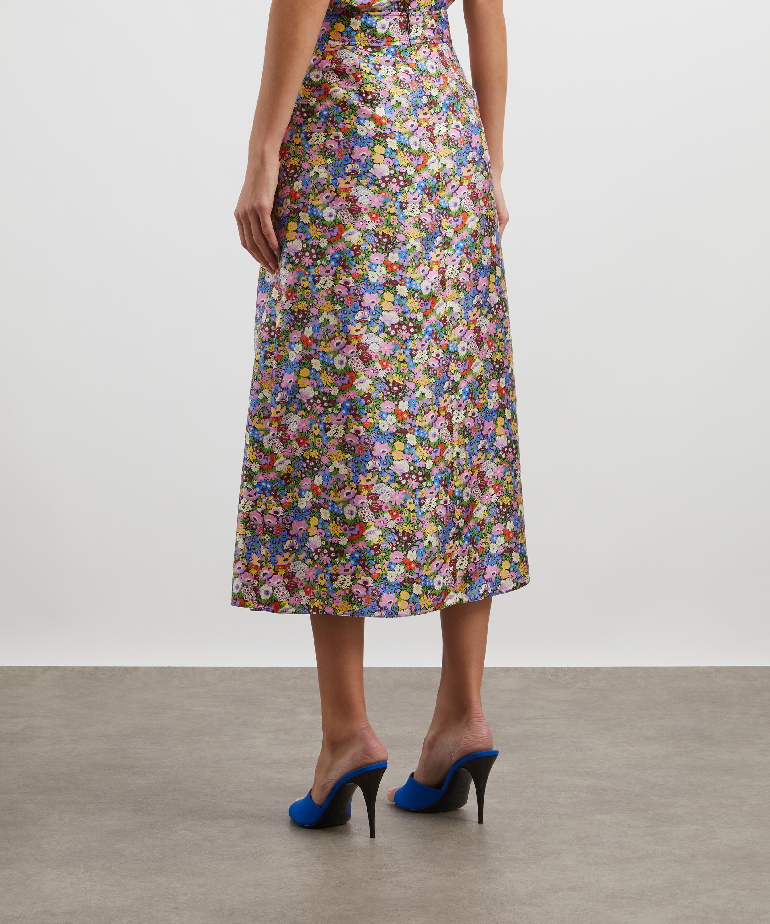 Liberty - Silk Twill Soft Pleat Skirt in Thorpeness  image number 3