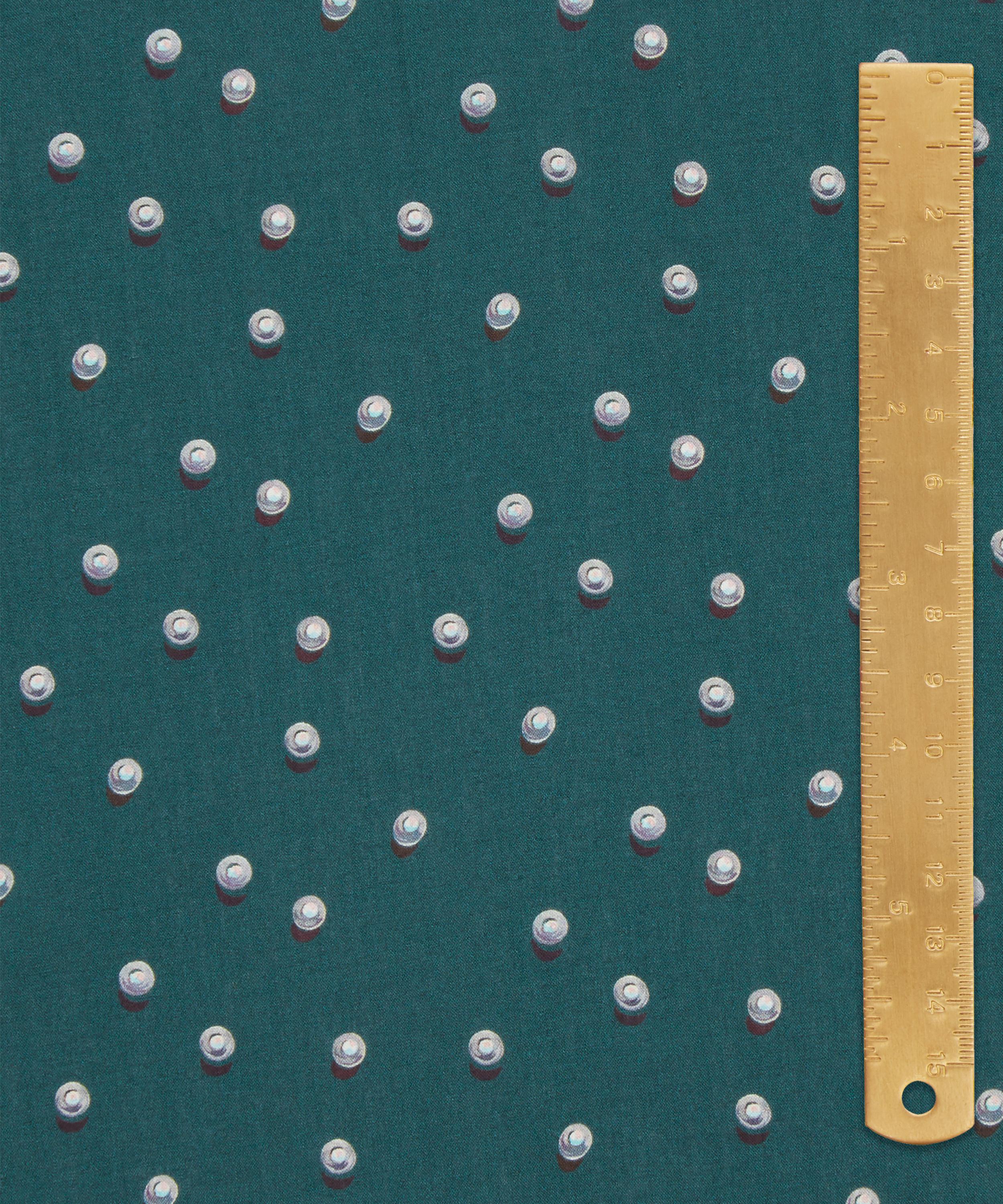 Liberty Fabrics - Appley Pearl Tana Lawn™ Cotton image number 4