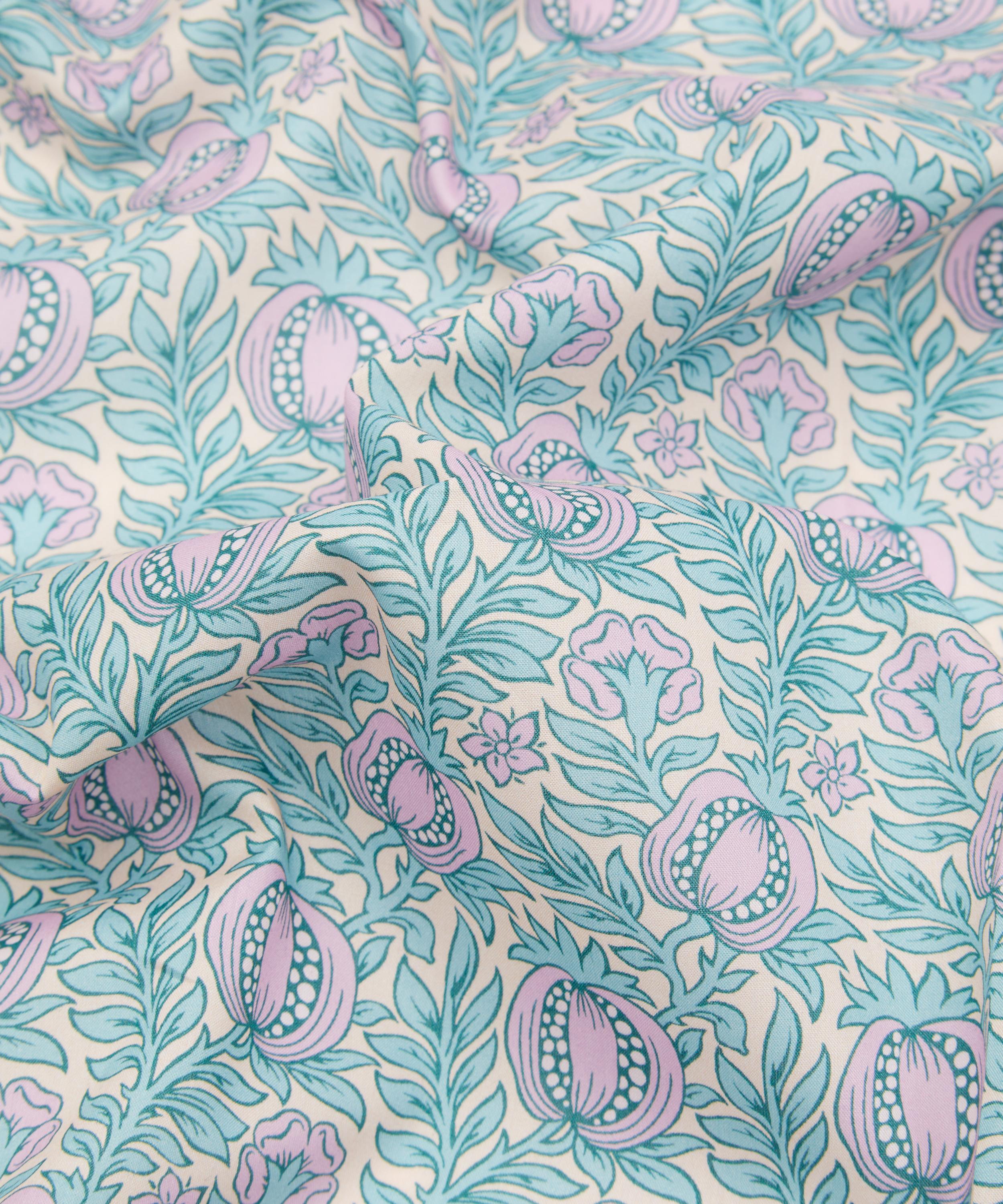 Liberty Fabrics - Pomegranate Leaf Tana Lawn™ Cotton image number 3