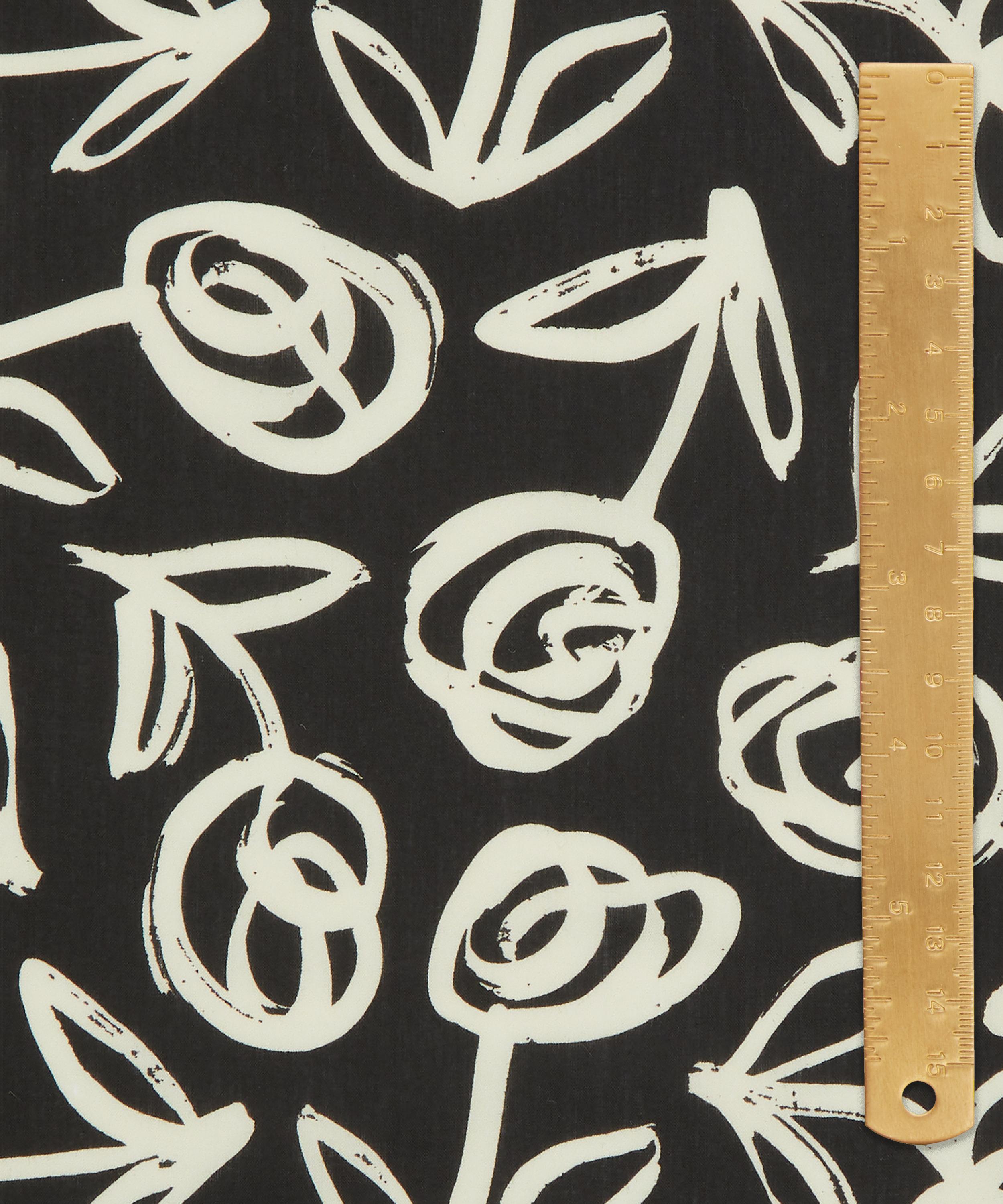 Liberty Fabrics - Paintbrush Blossom Tana Lawn™ Cotton image number 4