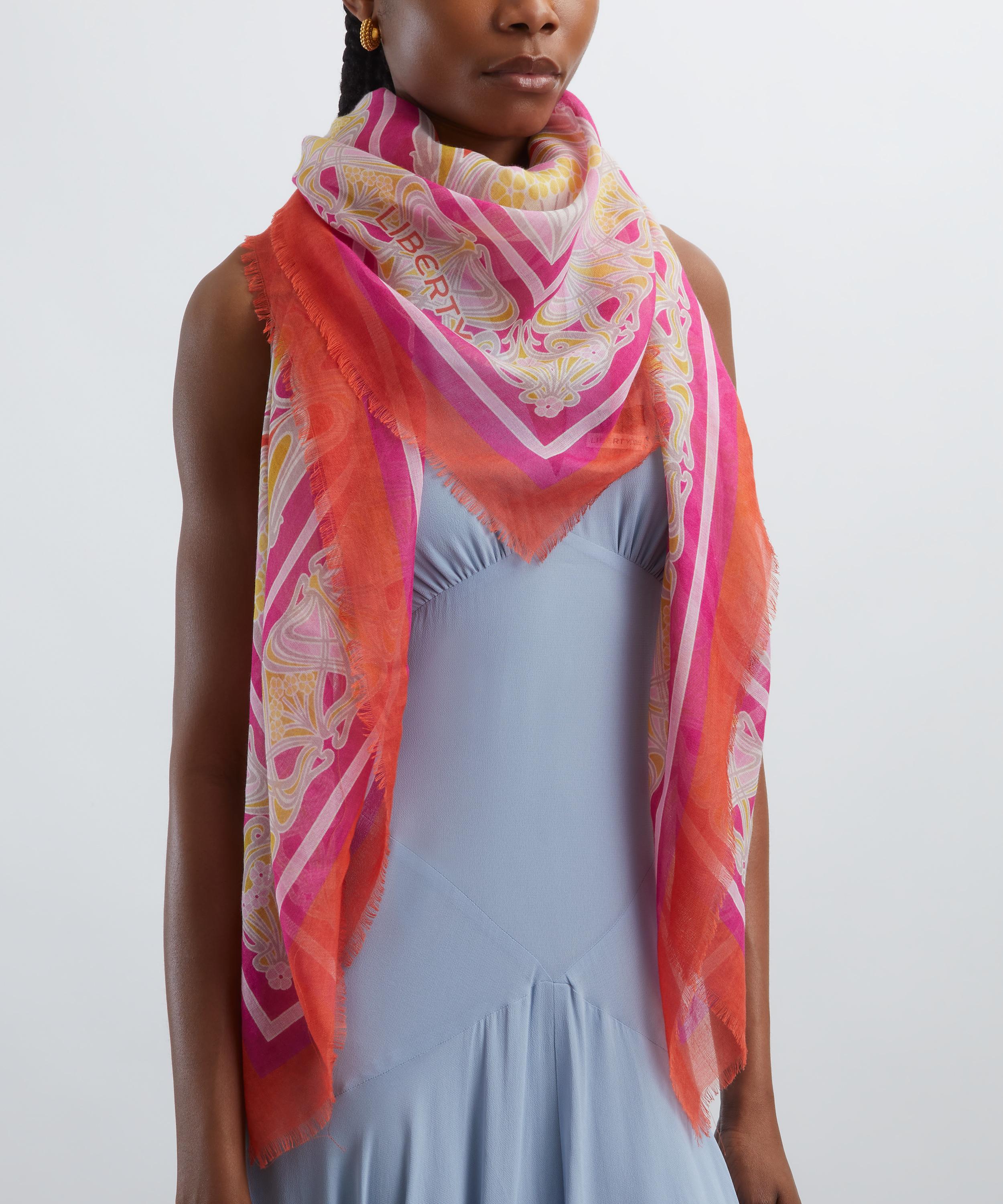 Liberty - Ianthe 140x140 Cashmere-Silk Scarf image number 1