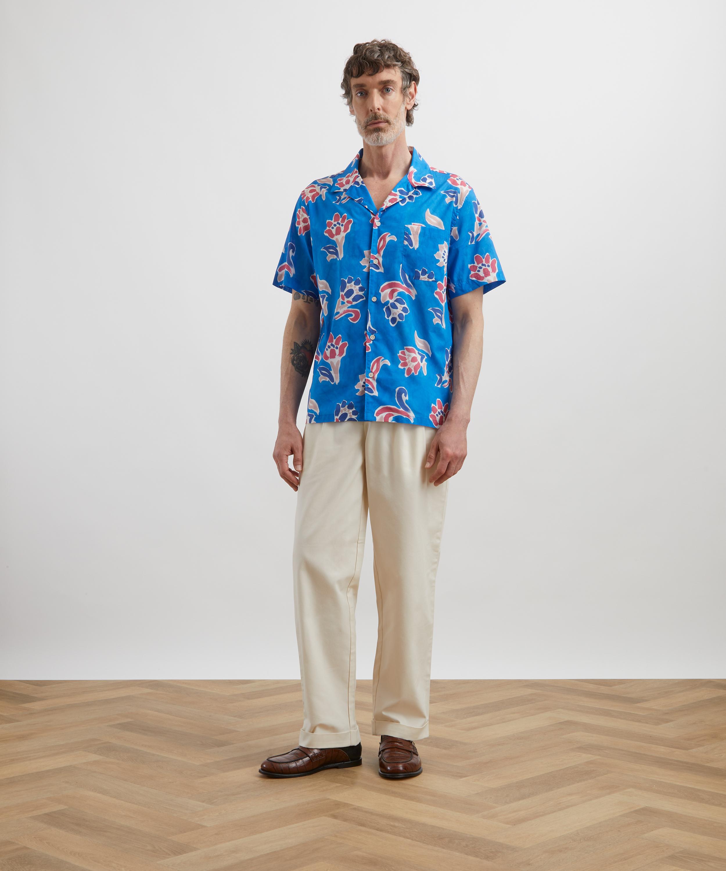 Liberty - Cuban Collar Tana Lawn™ Cotton Shirt in Leighton’s Mural image number 1