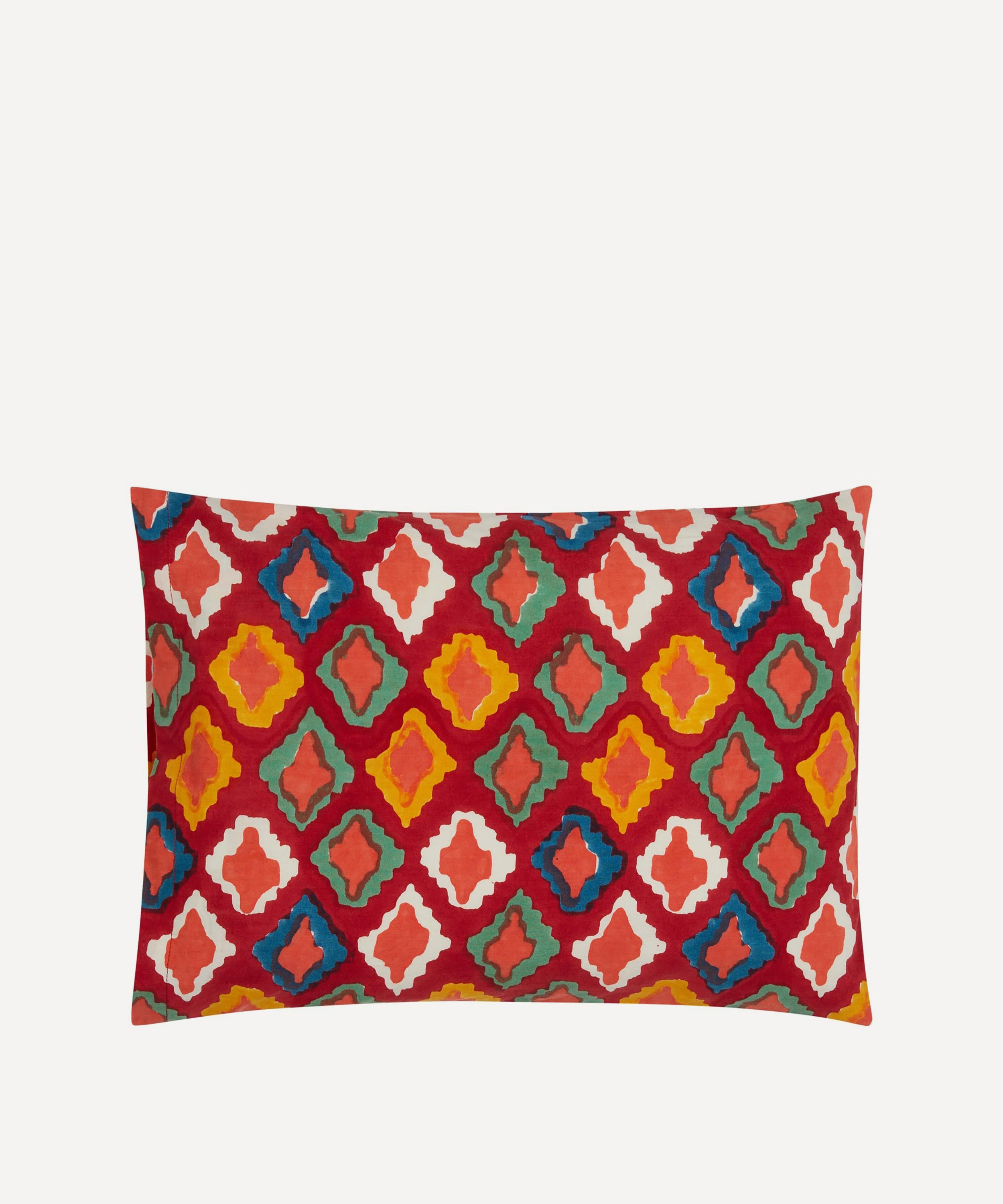 Lisa Corti - Lisa Bouquet Rectangular Cushion image number 1