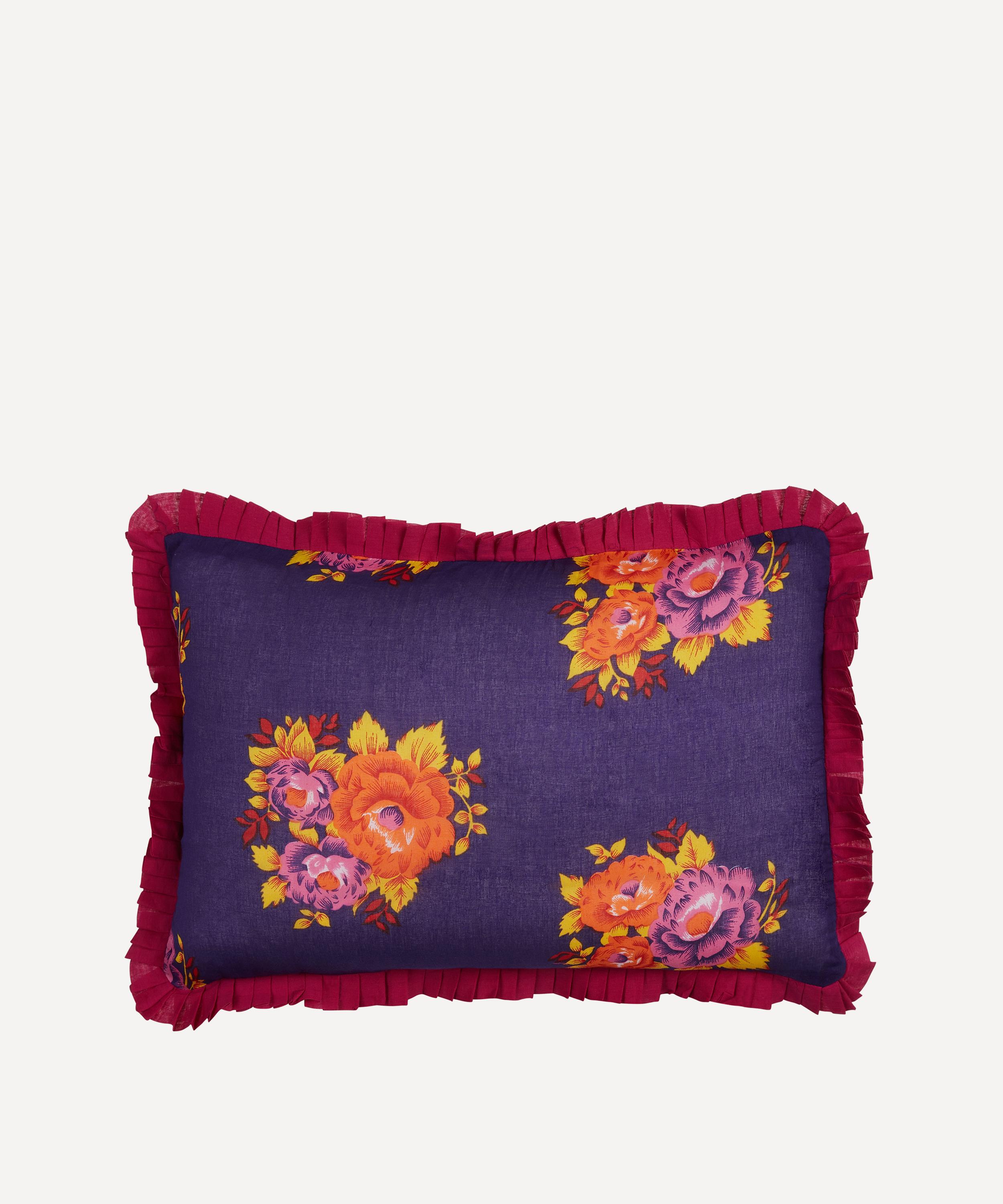 Lisa Corti - Tiger Flower Rectangular Cushion image number 0