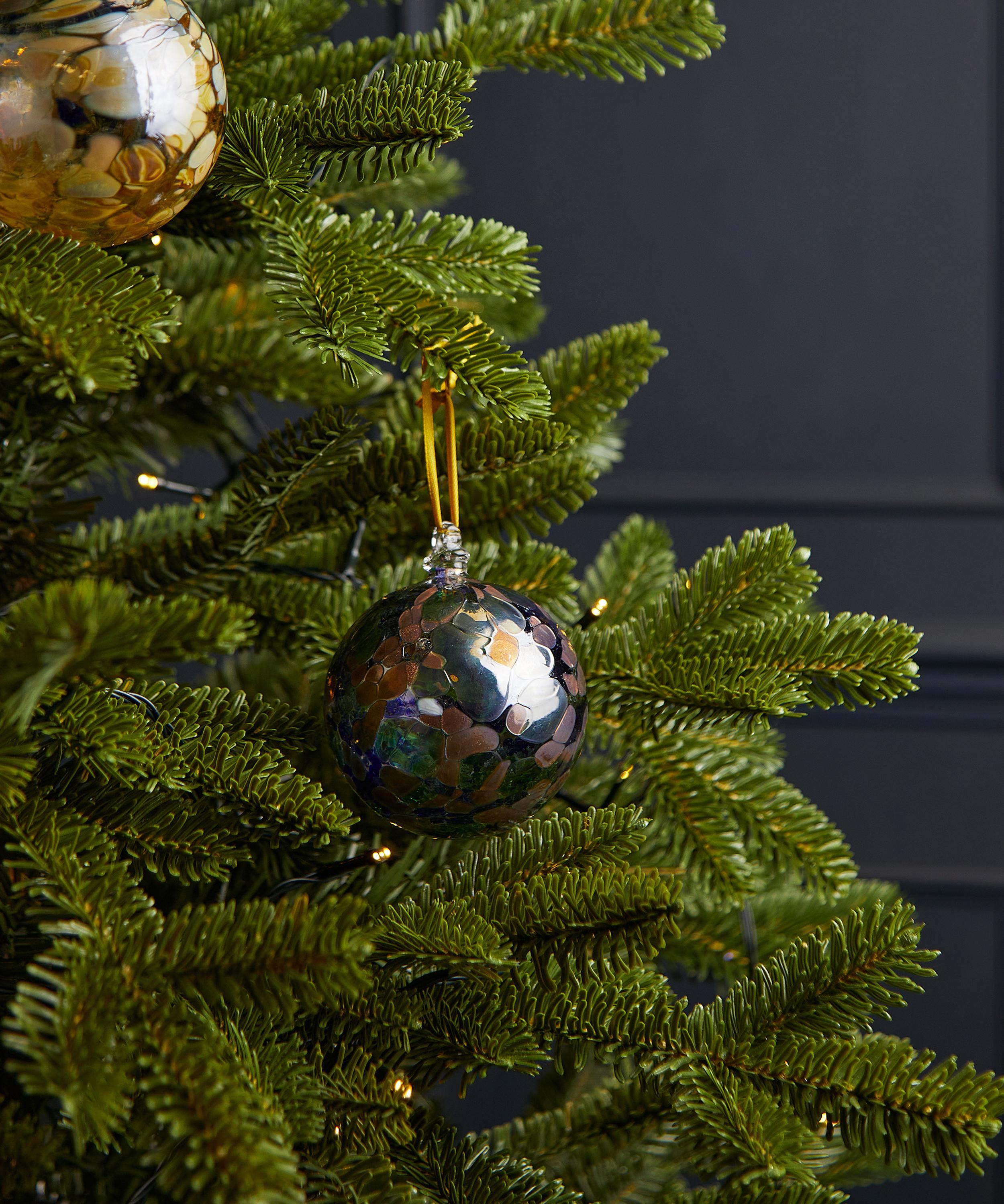 Christmas - Swirl Glass Bauble image number 1