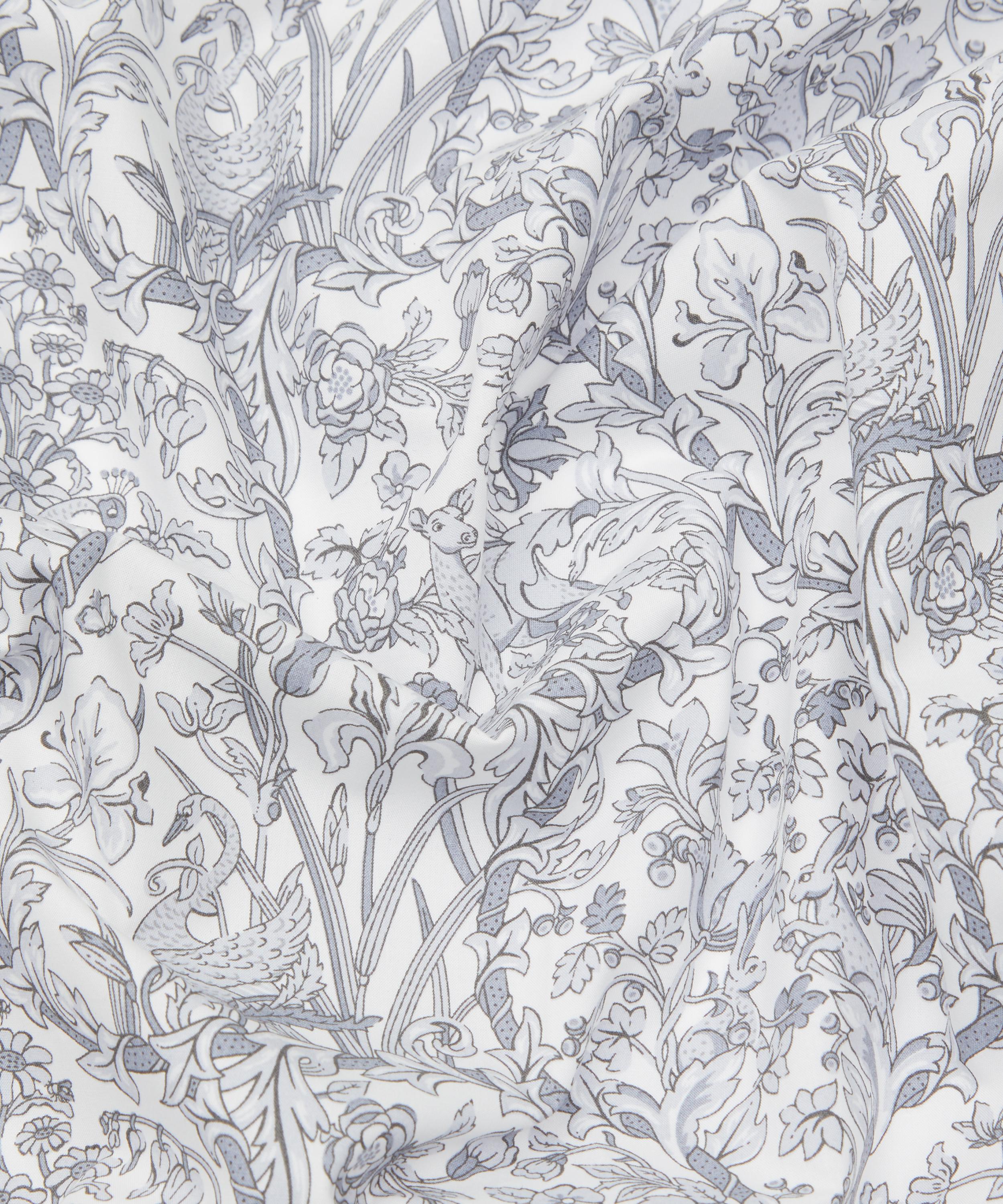 Liberty Fabrics - Joans Seasons Cotton Poplin image number 3