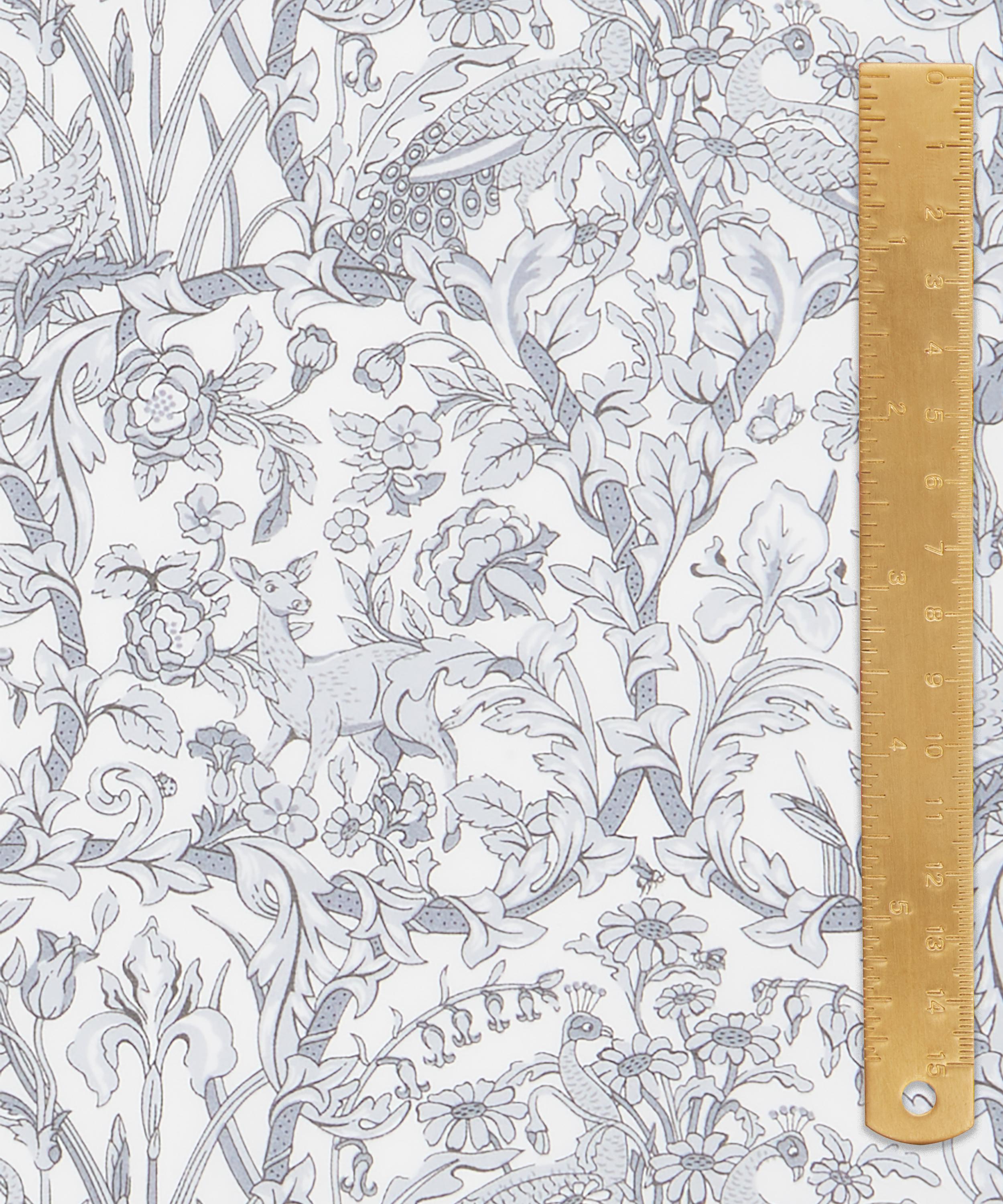 Liberty Fabrics - Joans Seasons Cotton Poplin image number 4